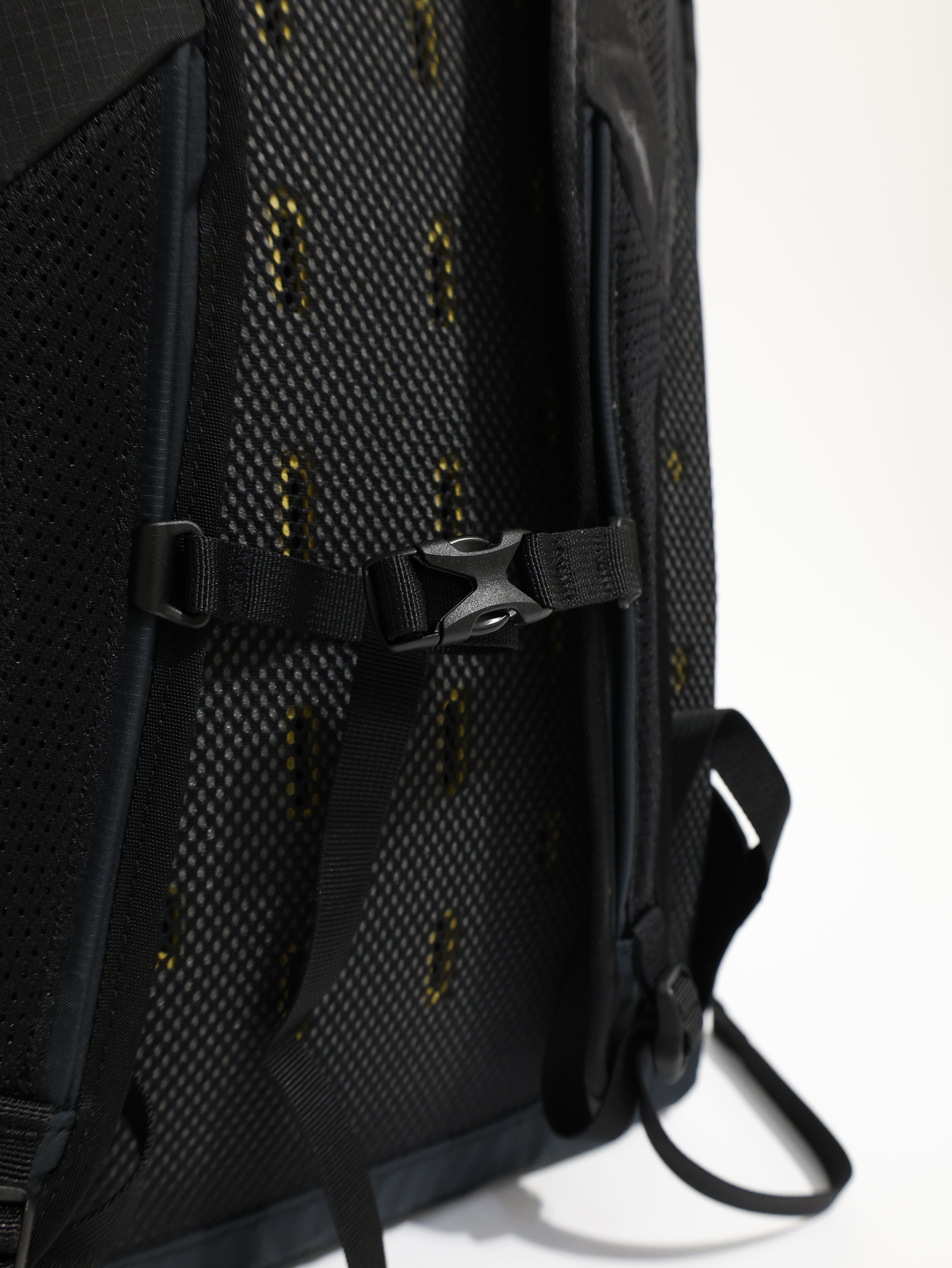 GREGORY 20L AREN AL 輕量後背包 GG146724