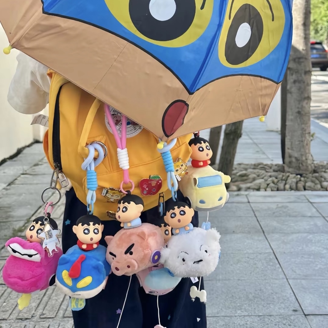 蠟筆小新 香薰掛件盲盒 跑跑萌力車 擴香 毛絨吊飾 共六款