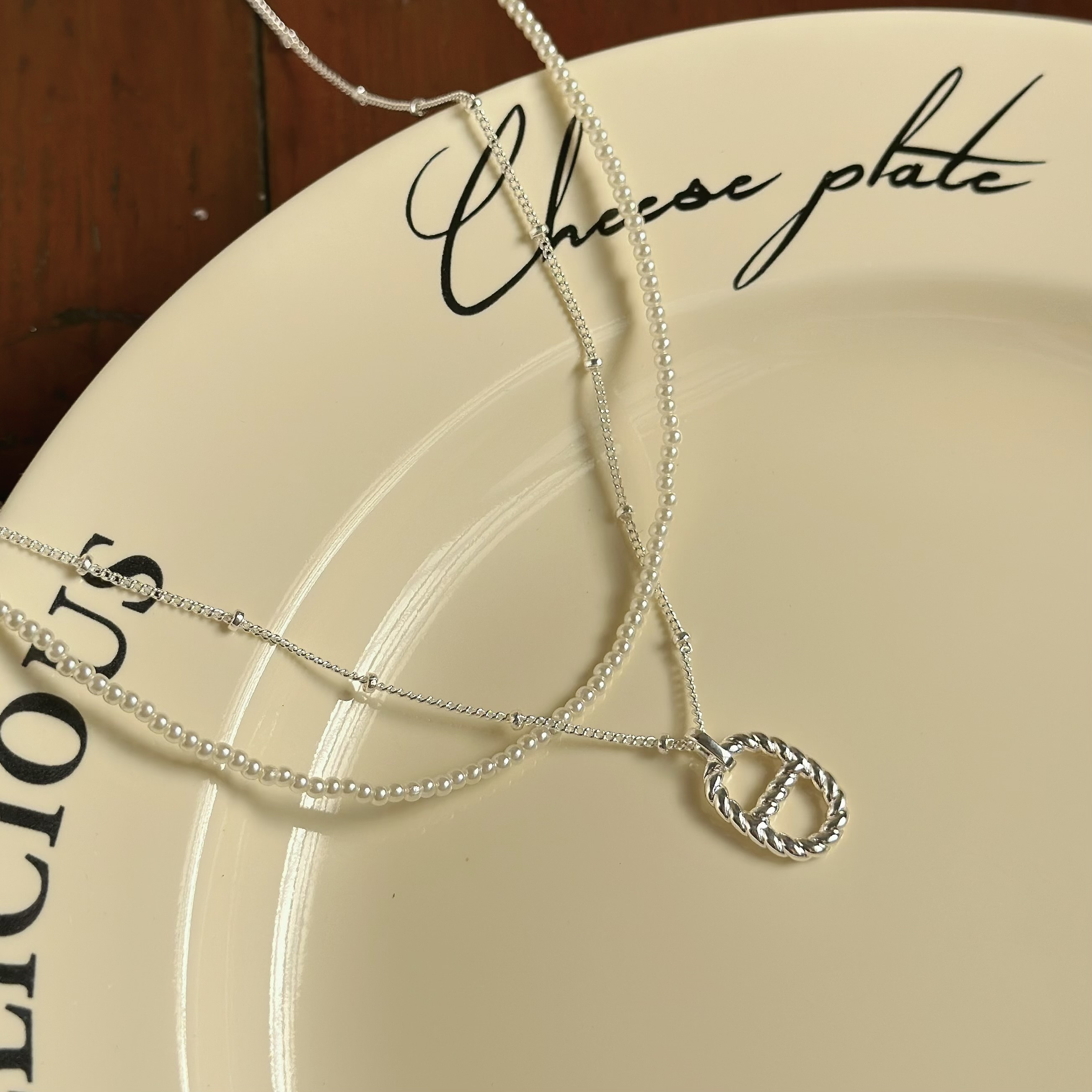 K10豬鼻施華洛珍珠雙層頸鏈