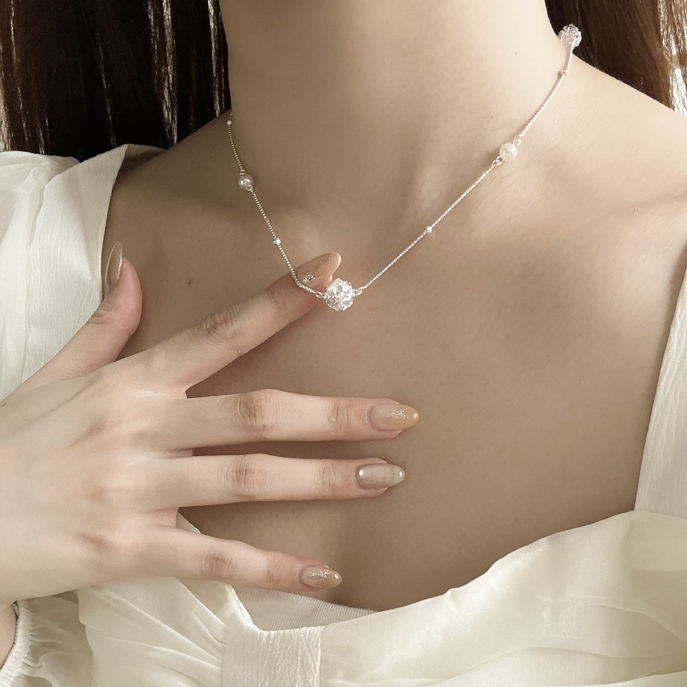 D75分佈式鑽球珍珠頸鏈