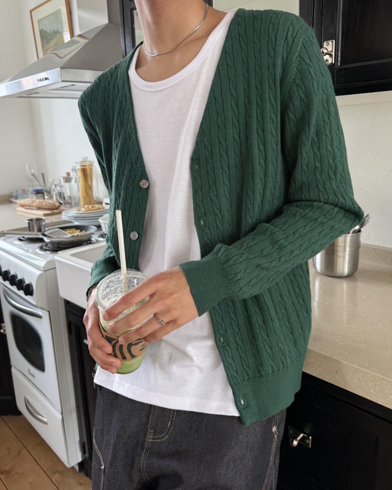 淨色暗扭紋開胸針織外套 OUR ROOM-133T