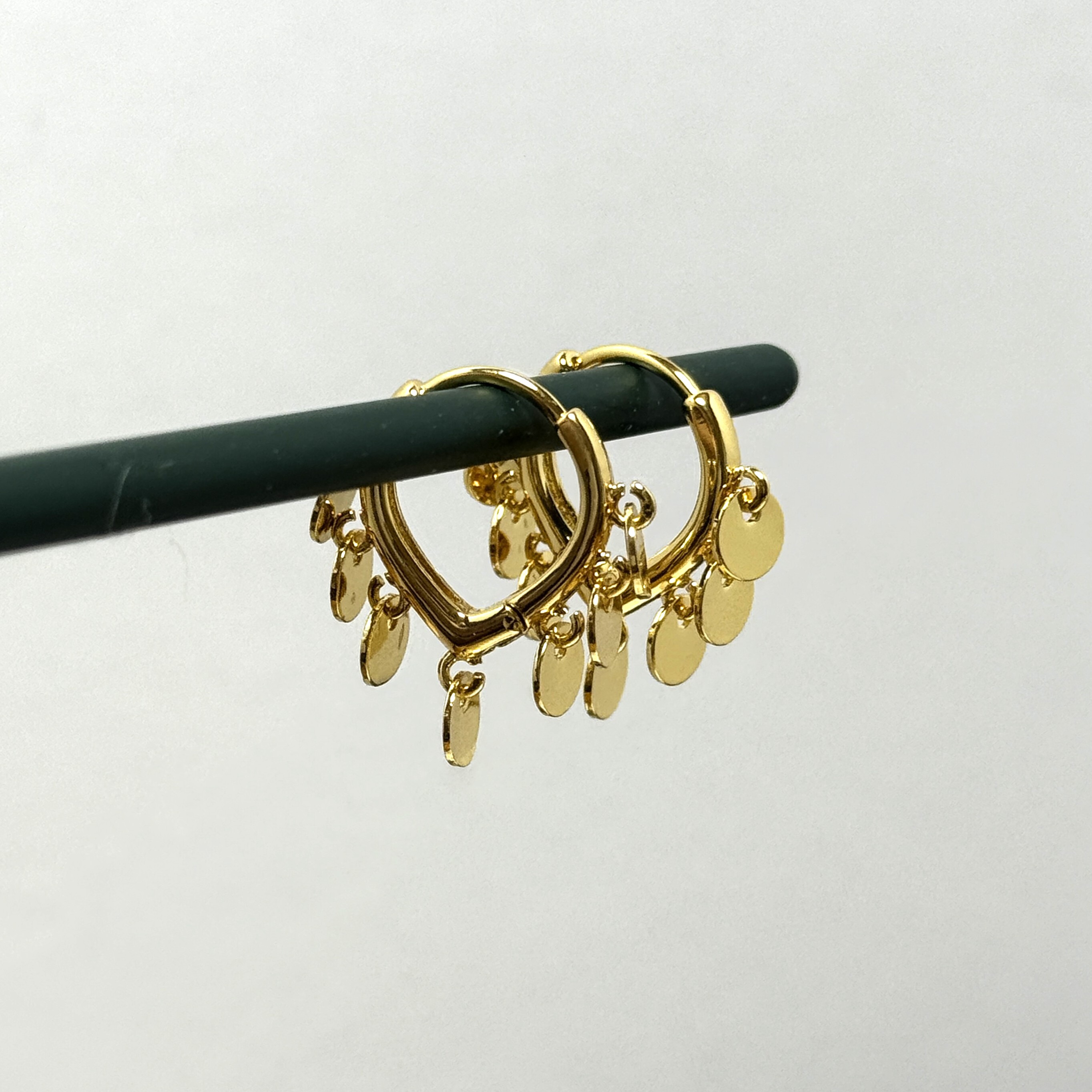 Sequins Earring。925 Silver Pin