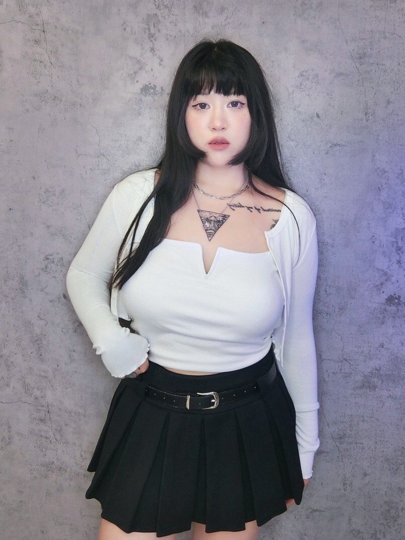 小V彈力肩帶背心