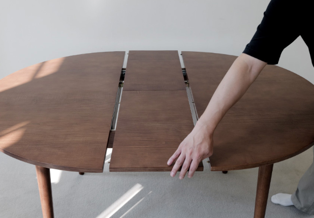 P020 - 越南製圓形實木伸縮枱