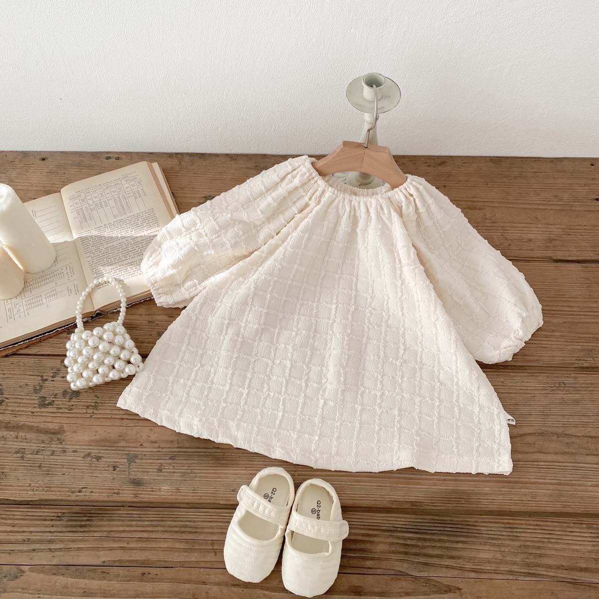 小方格泡泡袖洋裝