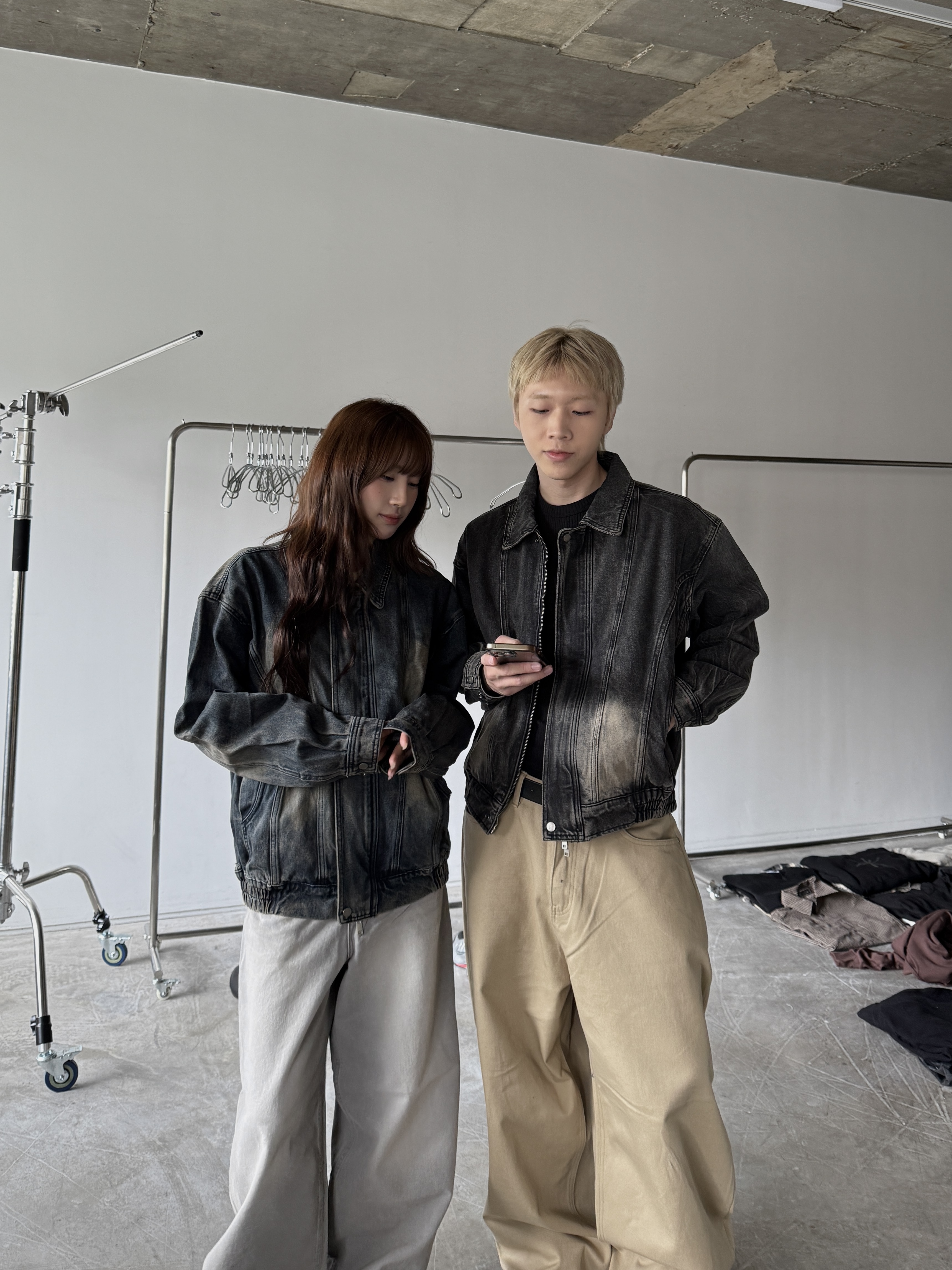 曲線輪廓 水洗 刷色 復古 寬鬆 牛仔外套（部分現貨）