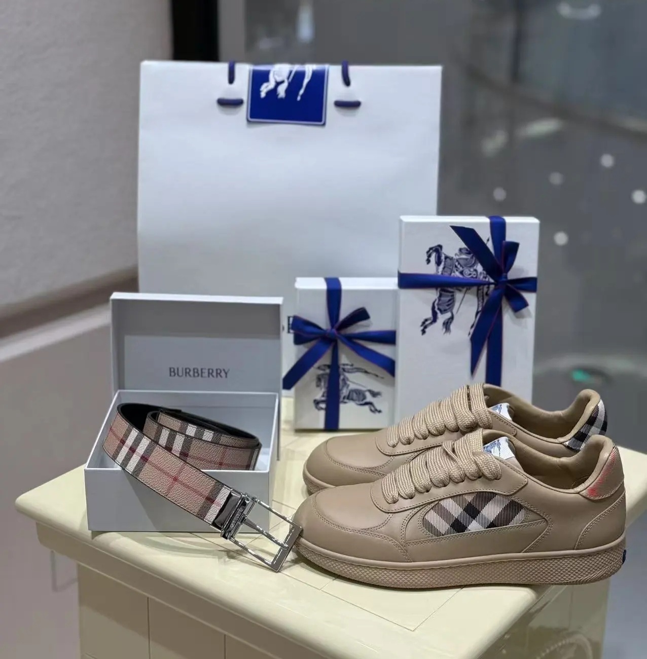 BBR 經典格仔 休閒鞋 卡其色