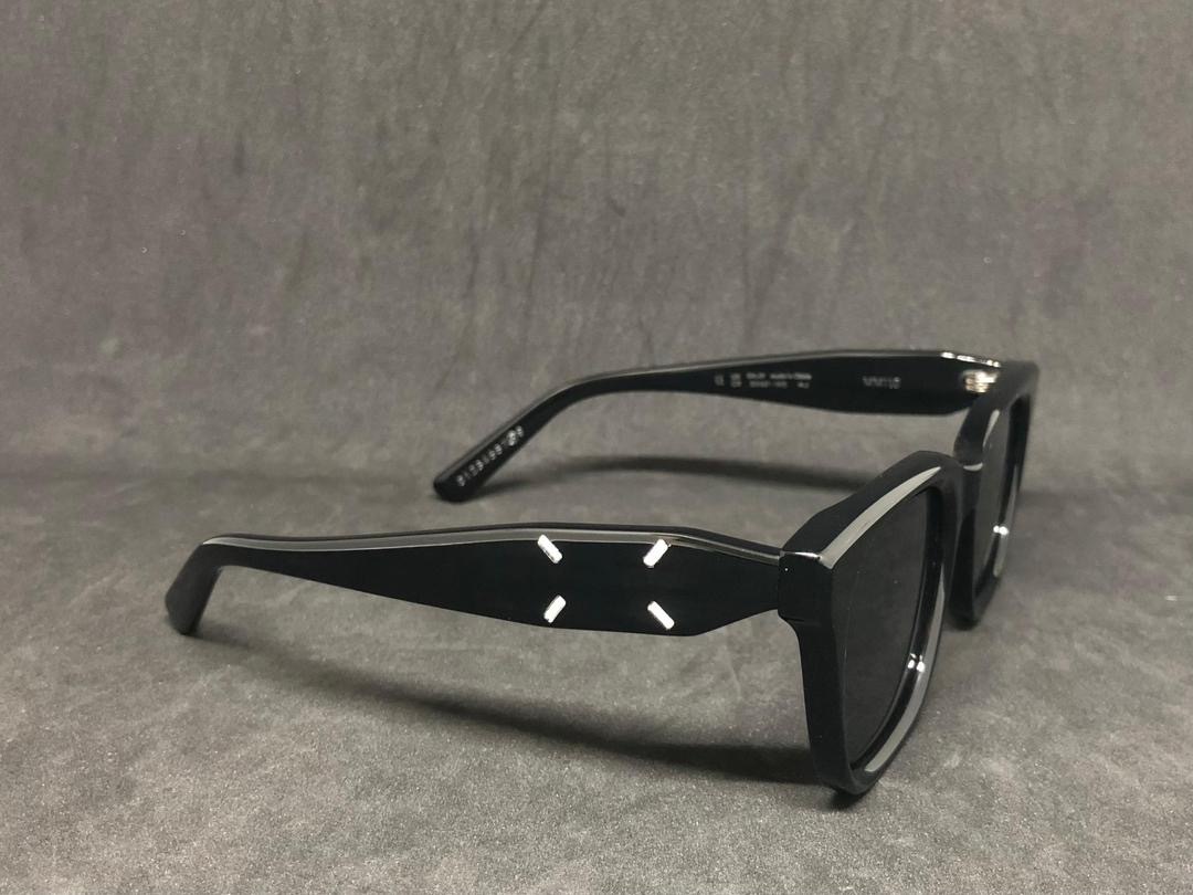 Gentle Monster X Maison Margiela Black