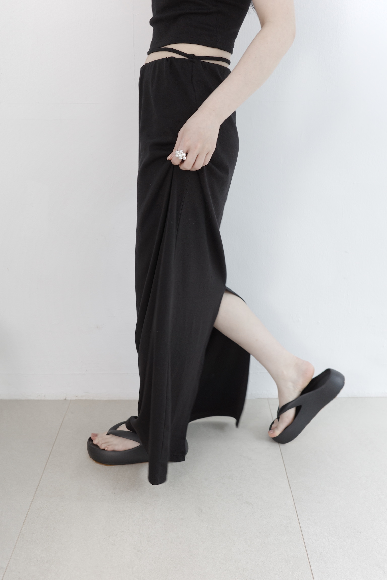 [madebylizzi]一條綁繩舒服裙-黑