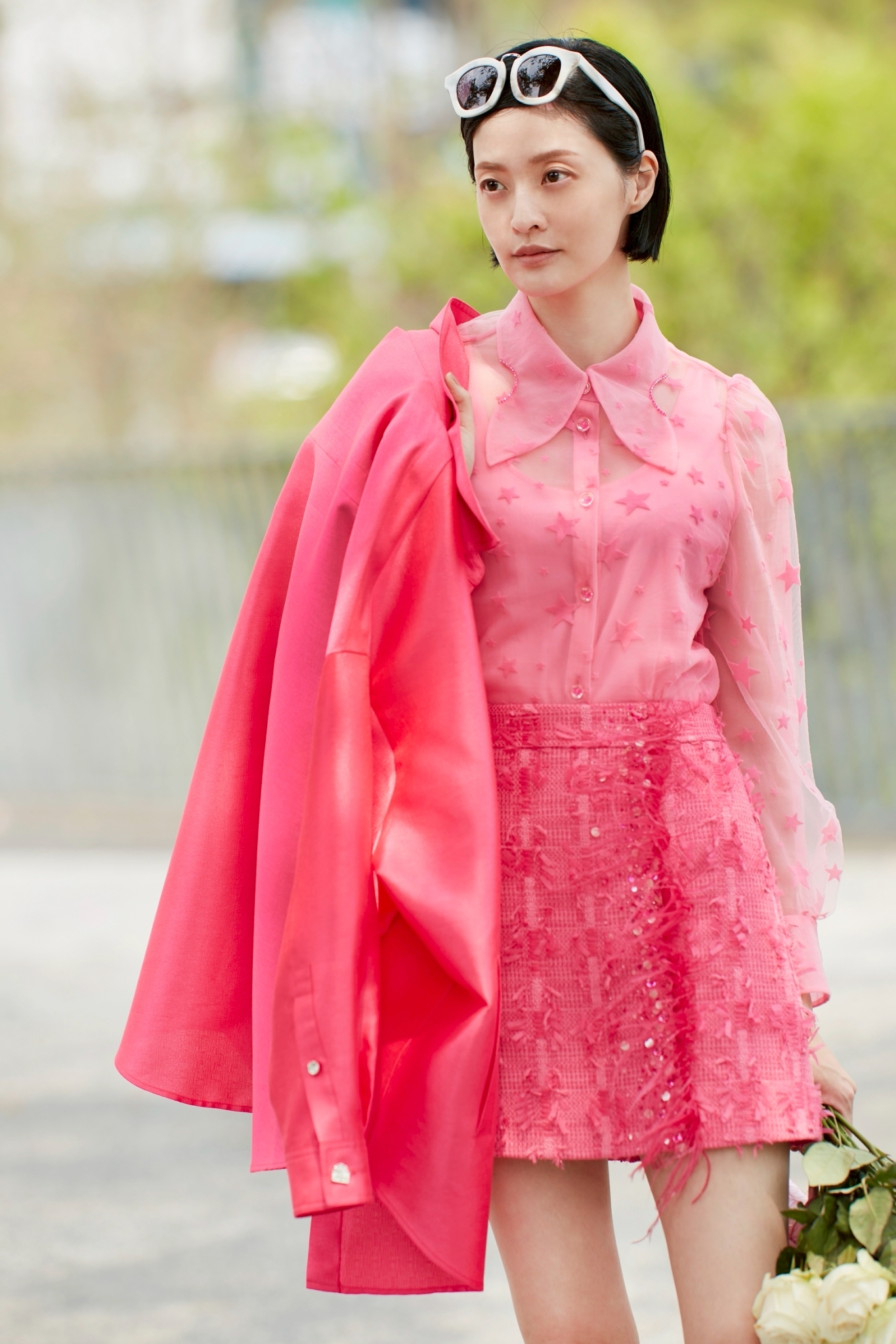 BC15003A1 玫瑰山谷星星沙蝴蝶領泡袖上衣