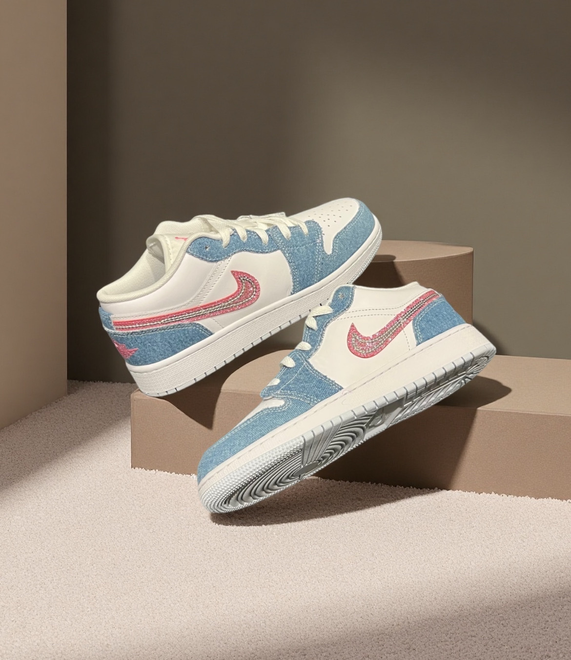 大童鞋 女生尺寸 NIKE AIR JORDAN 1 'Cobalt Bliss' GS 牛仔白粉 亮片 皮革 休閒鞋【HQ2001-400】