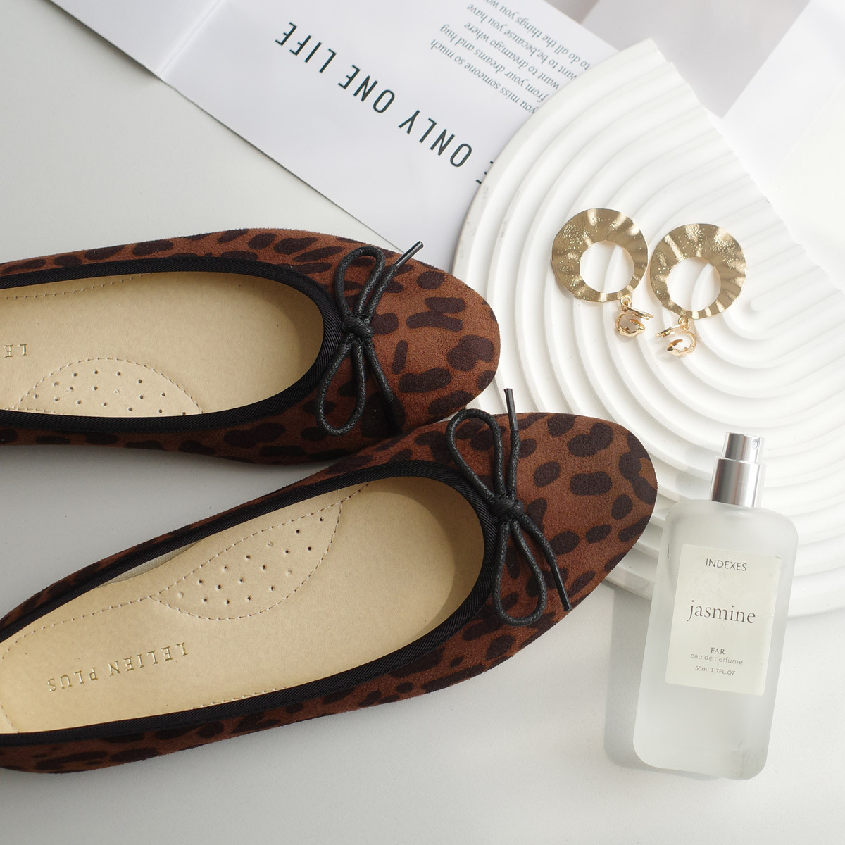 舞者姿態 半方頭蝴蝶結芭蕾娃娃鞋｜秋冬色