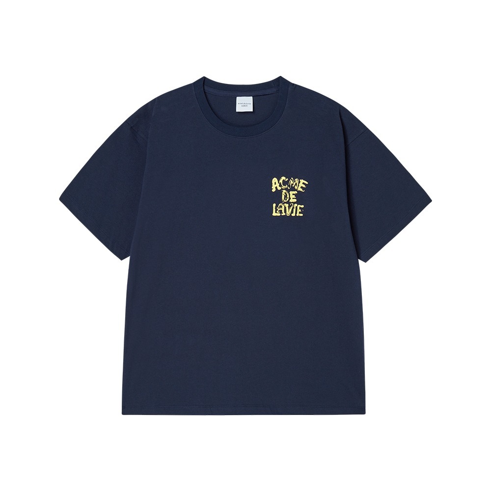 【預購】AKR082606 ADLV 墨水印章LOGO短袖上衣