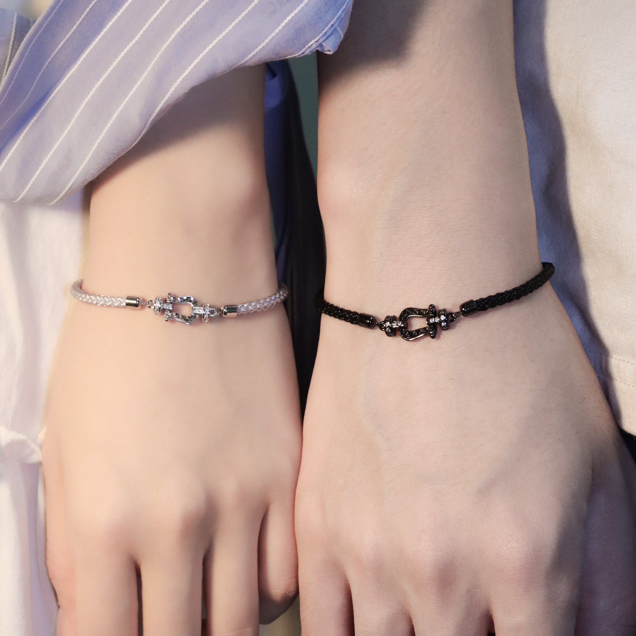 | 925純銀・厚鍍白金 | 勇氣扣情侶手繩 （男款 /女款） | BR1388 |