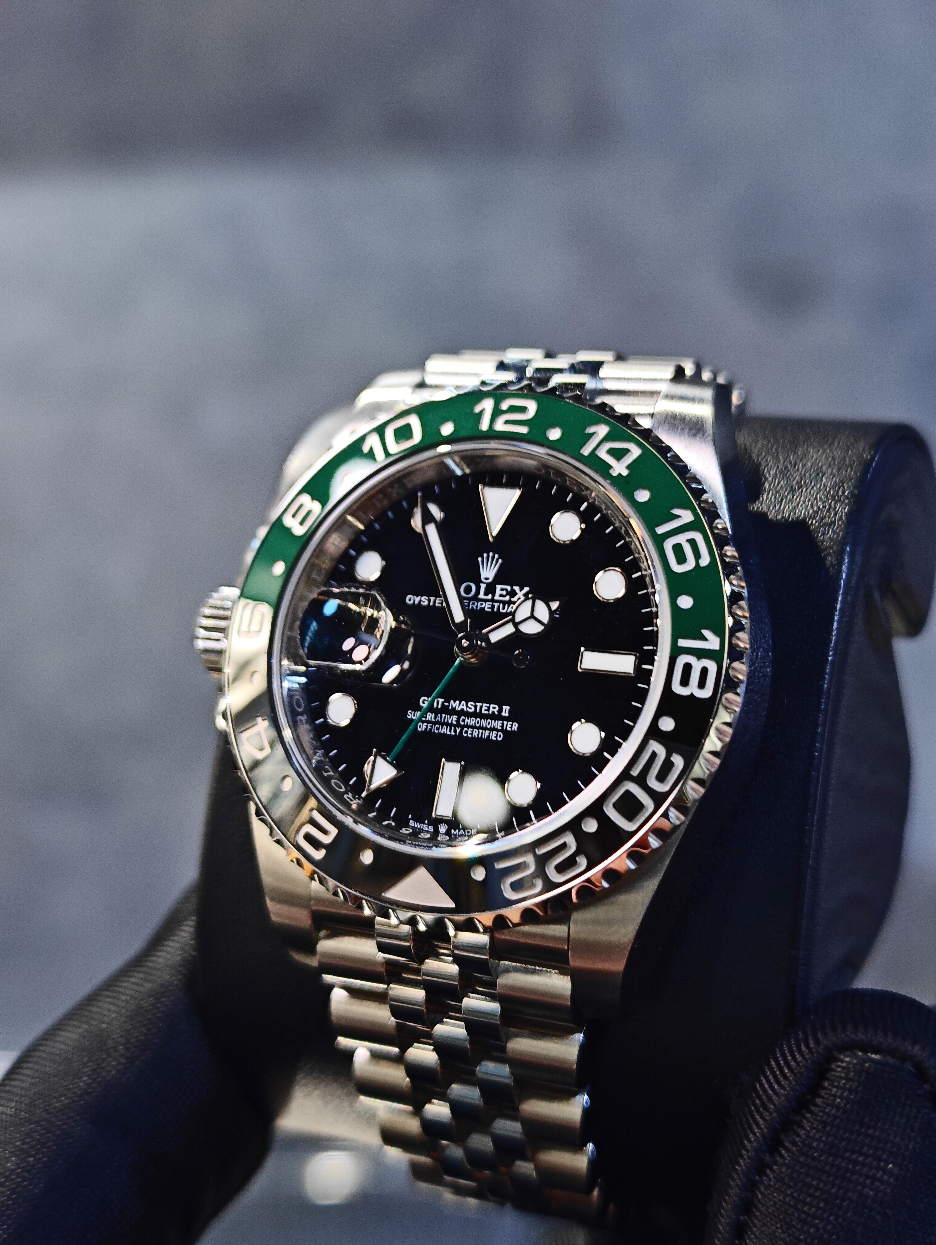 BRAND NEW ROLEX 126720vtnr 126720 GMT-MASTER II BLACK DIAL GREEN HAND SPRITE JUBILEE 40mm m126720vtnr-0002
