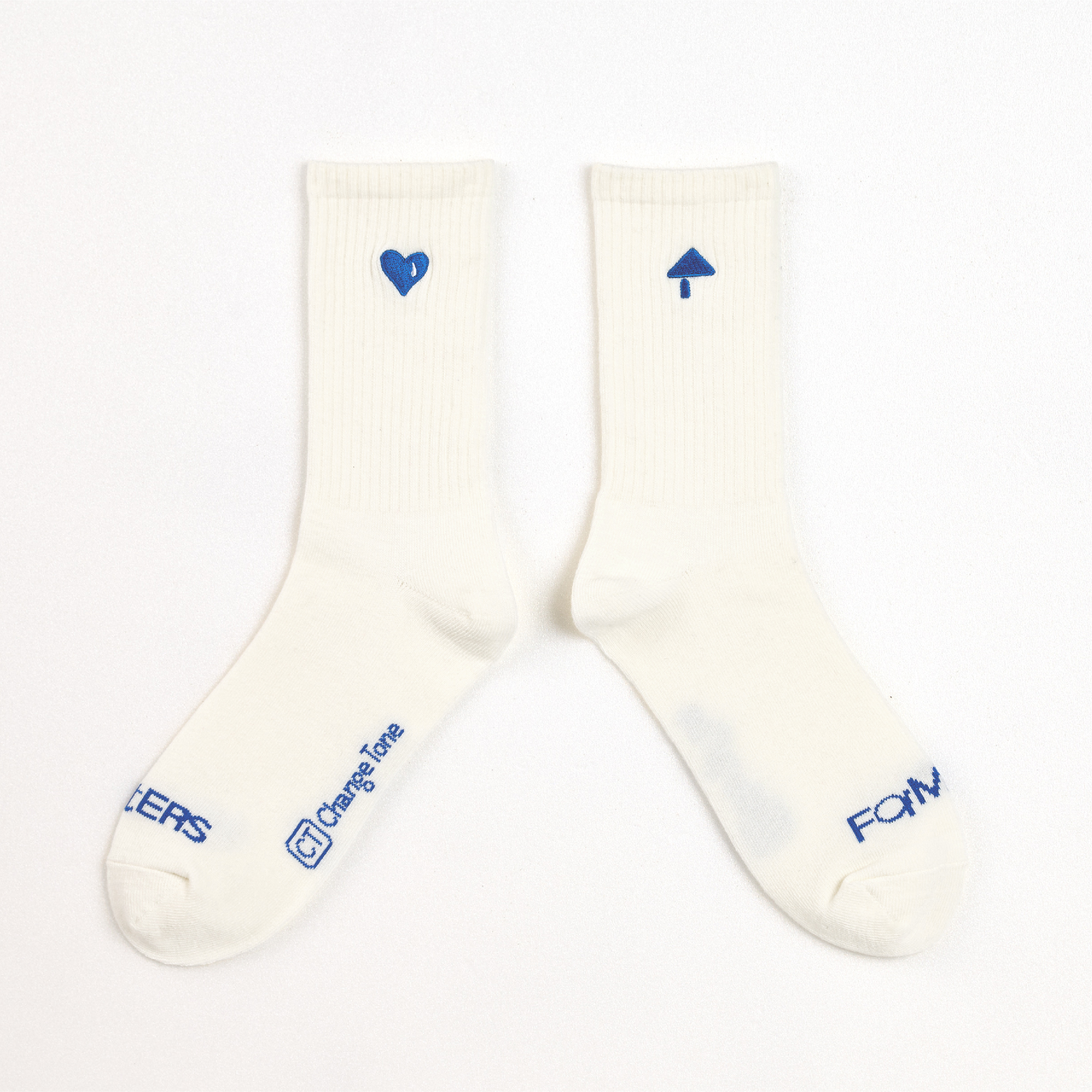 小春偷哭〈春琇白〉