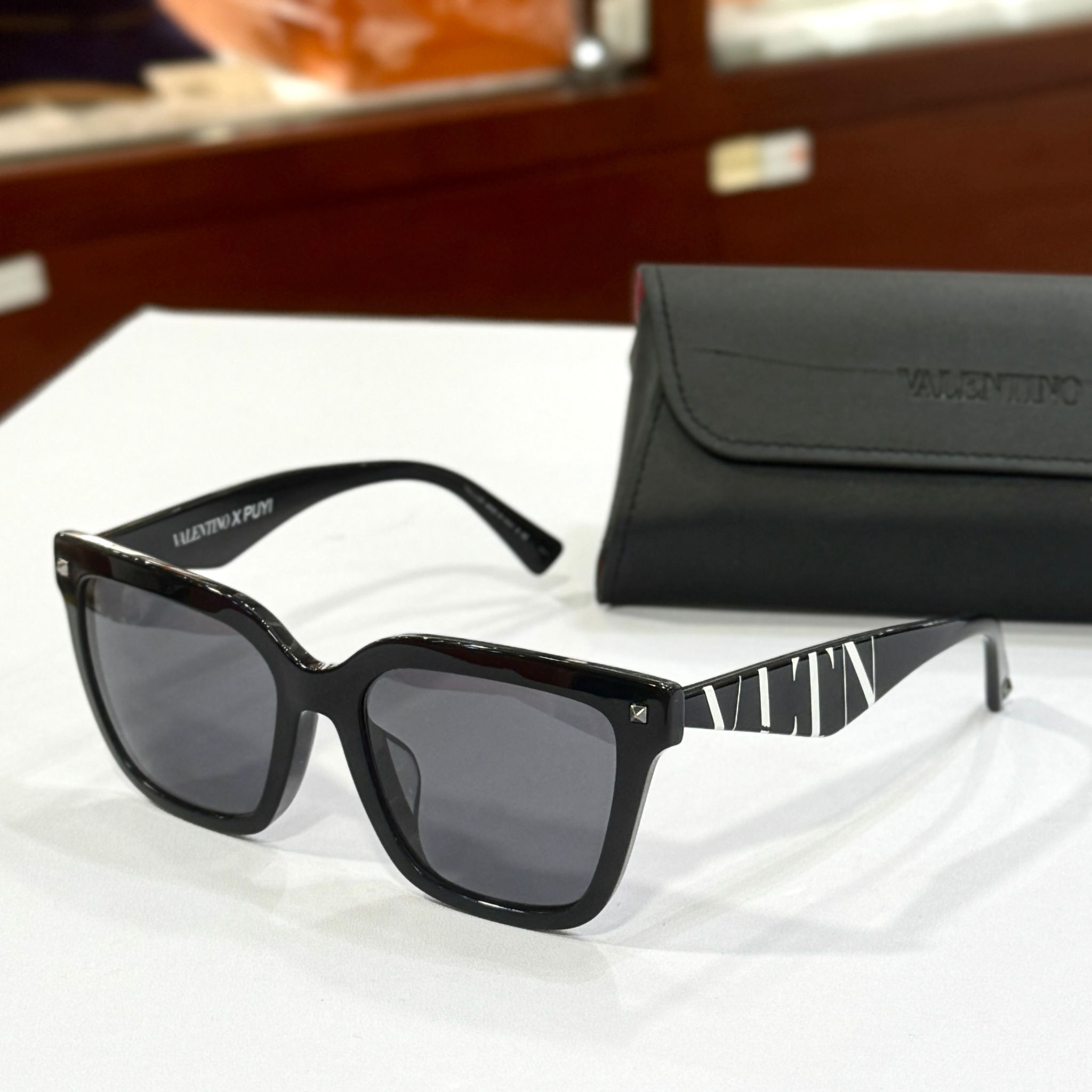 全新 VALENTINO太陽眼鏡 VA4084 黑色 #香榭站正品