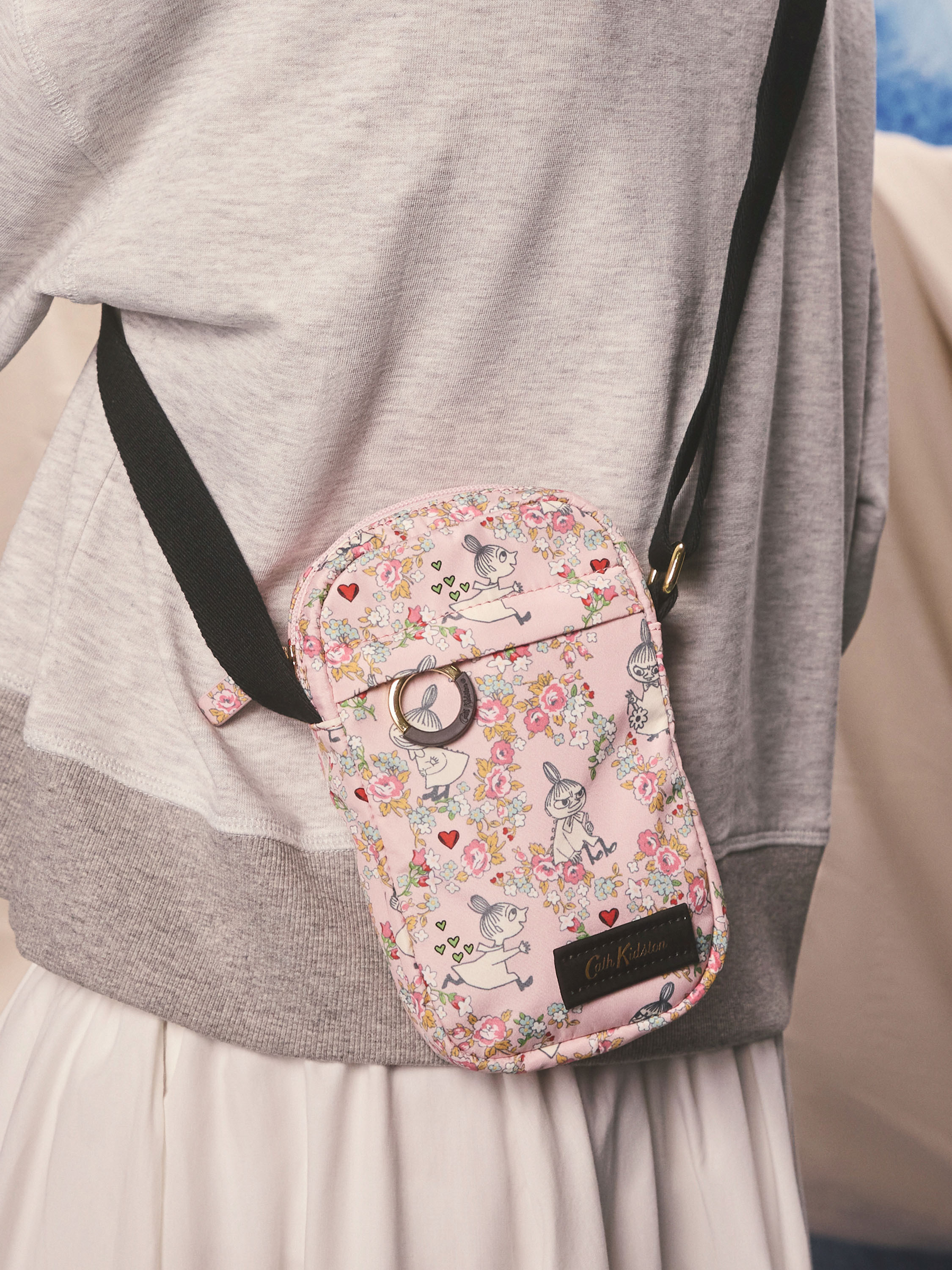 Little My Ditsy 斜背手機包