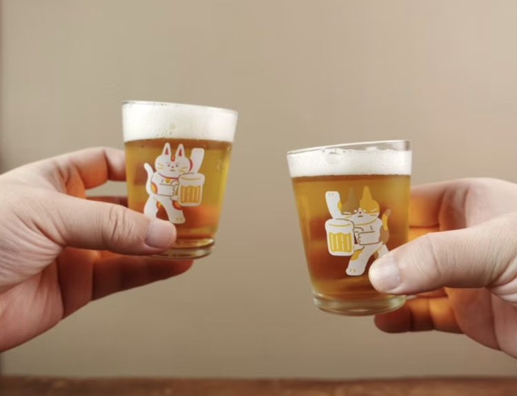 小黃間｜玻璃杯對杯組｜貓咪啤酒乾杯