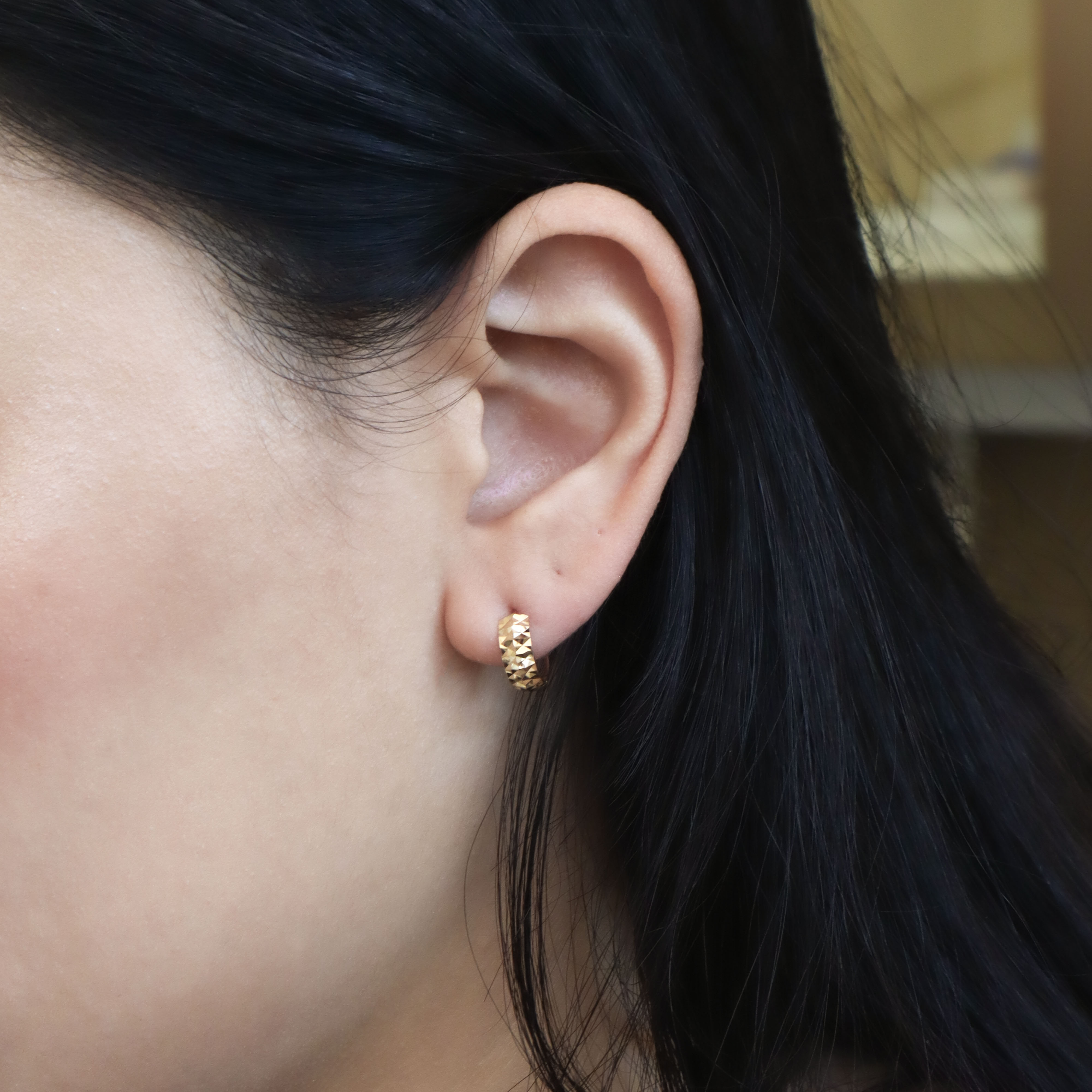 10K/時尚菱格紋圈式耳環