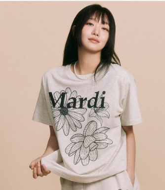 [K] MARDI IVORY NAVY TSHIRT TRIPLE FLOWER, KMD95 (KMD95)