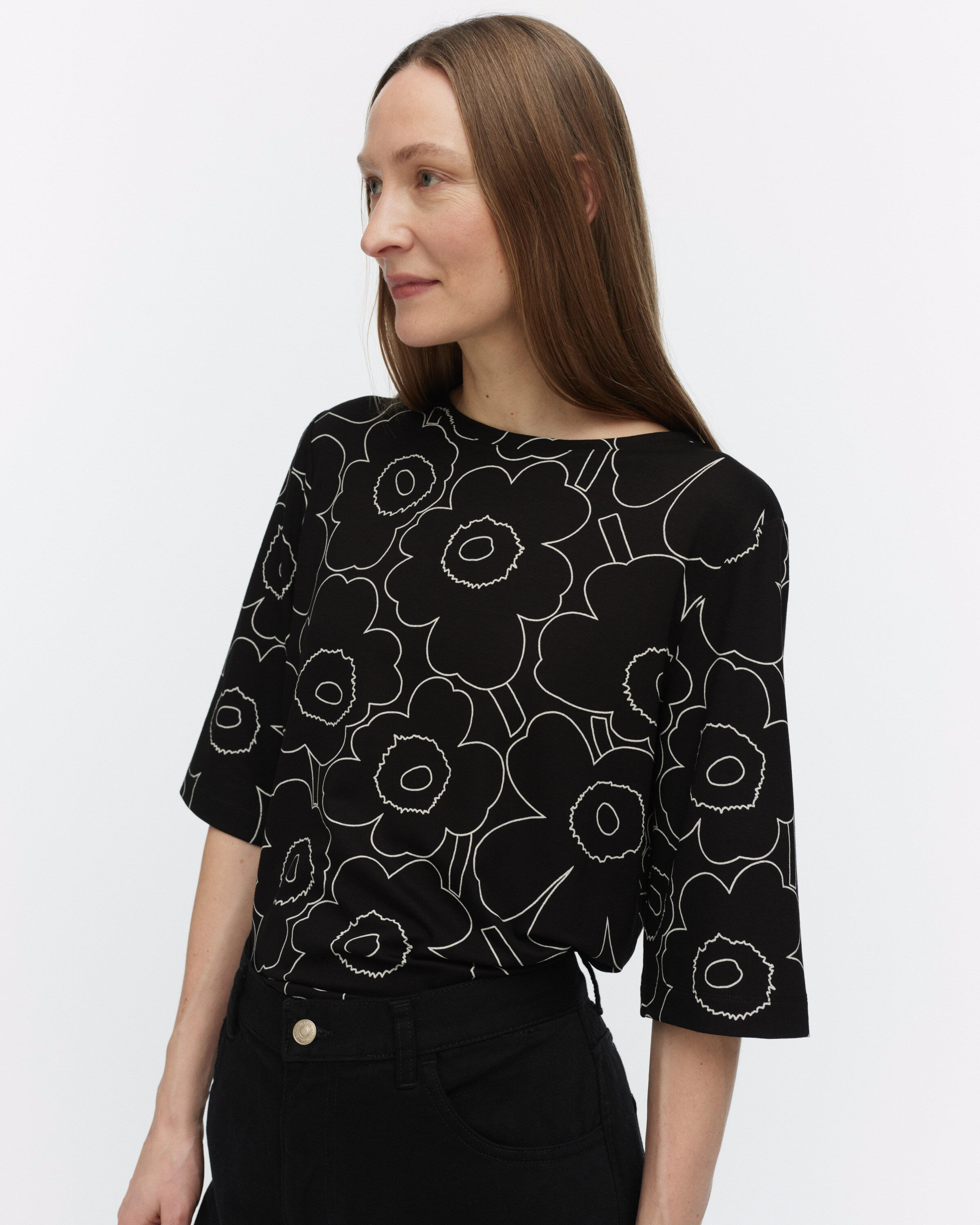 KOLLAASI PIIRTO UNIKKO 短袖上衣