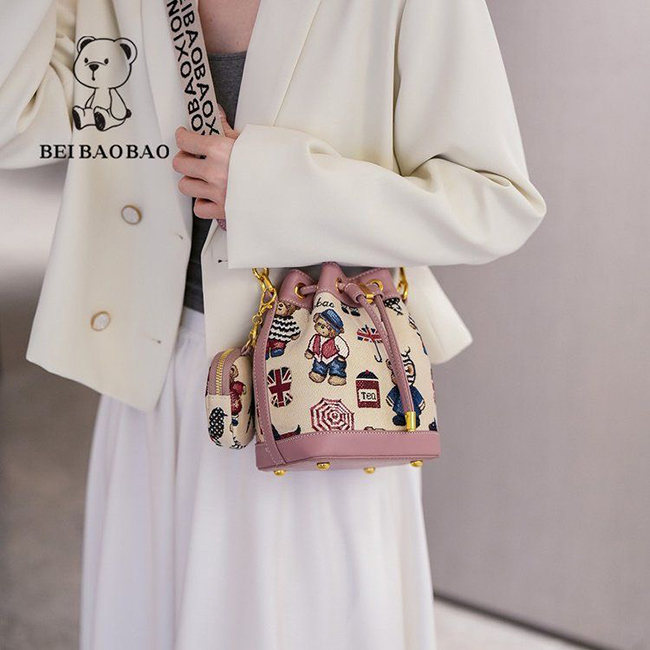 NEW 歐洲風附零錢包熊熊水桶包-現貨