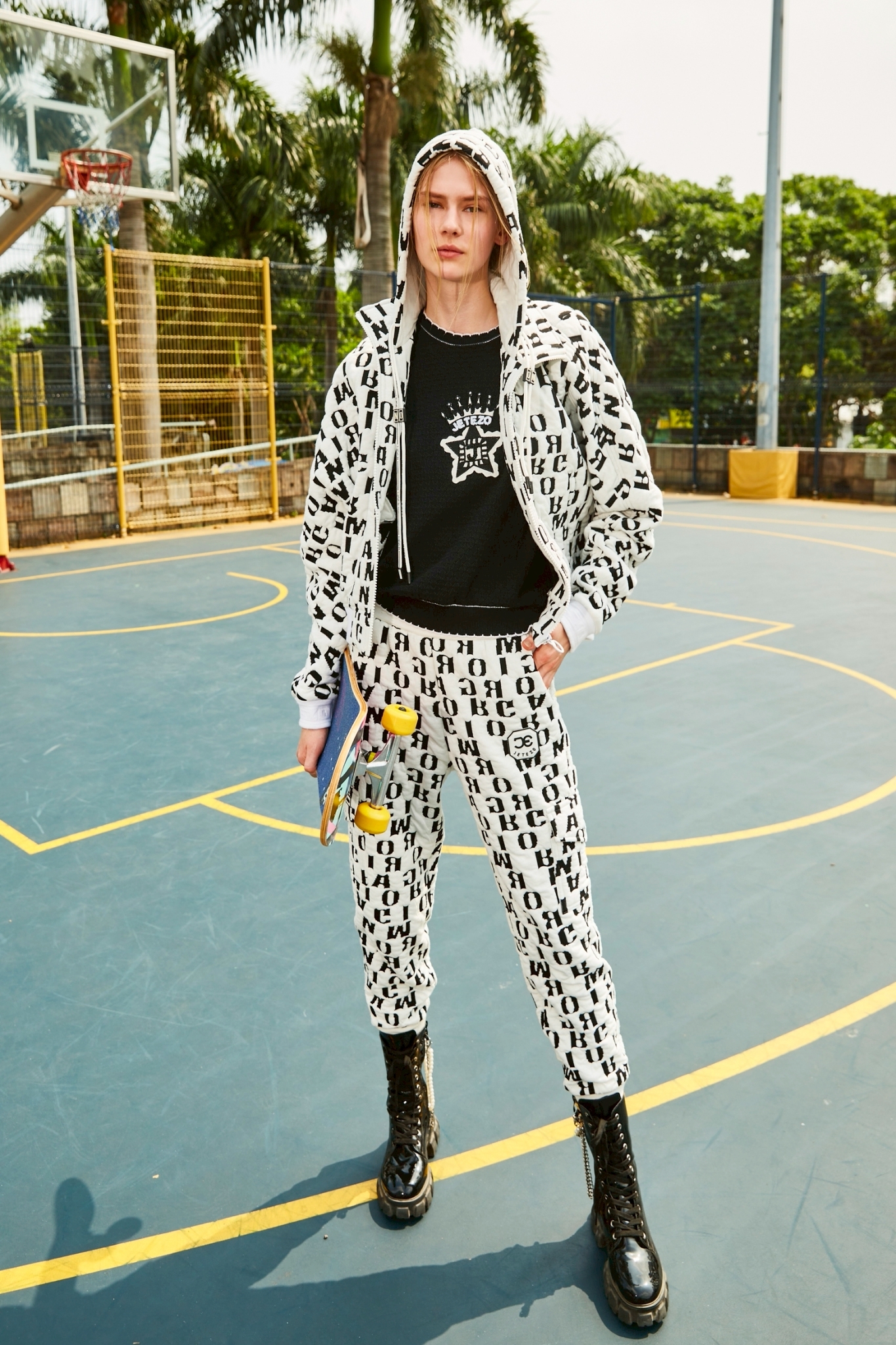 BC15229A1 滿鑽皇冠星星精梳棉短袖毛衫 (2色)