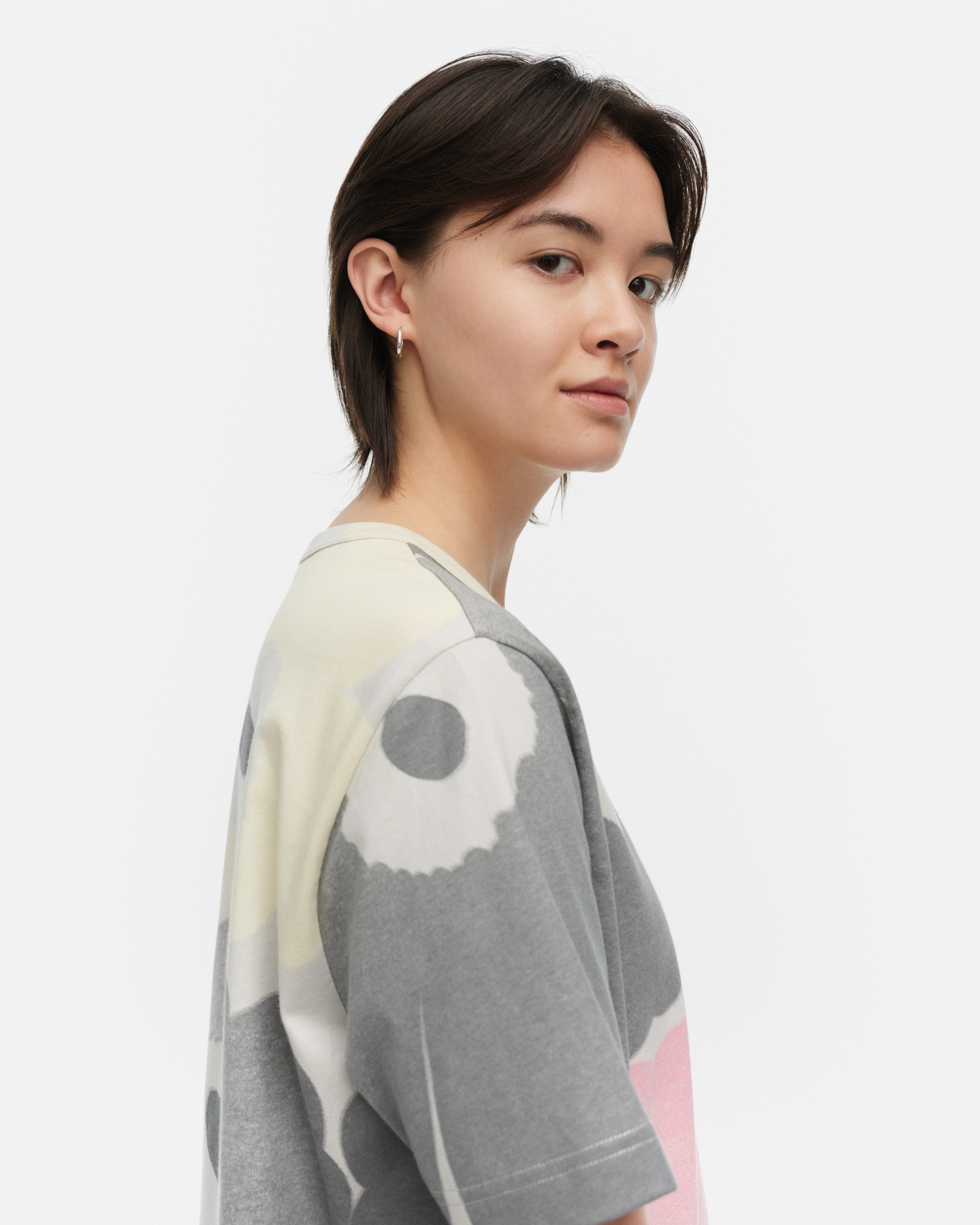 AE ERNA UNIKKO 短袖上衣