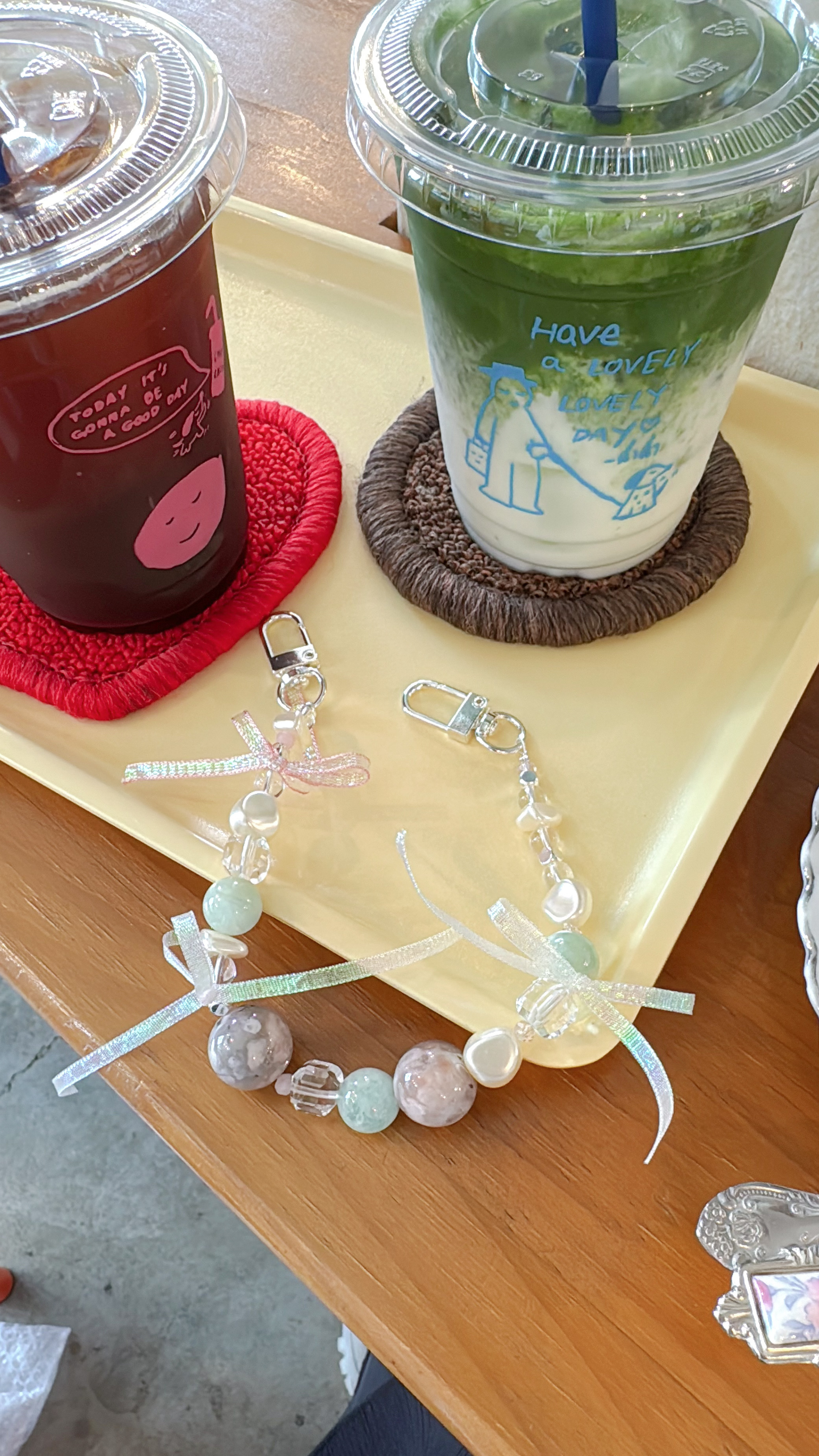 <自家設計>手工珠串電話抽繩