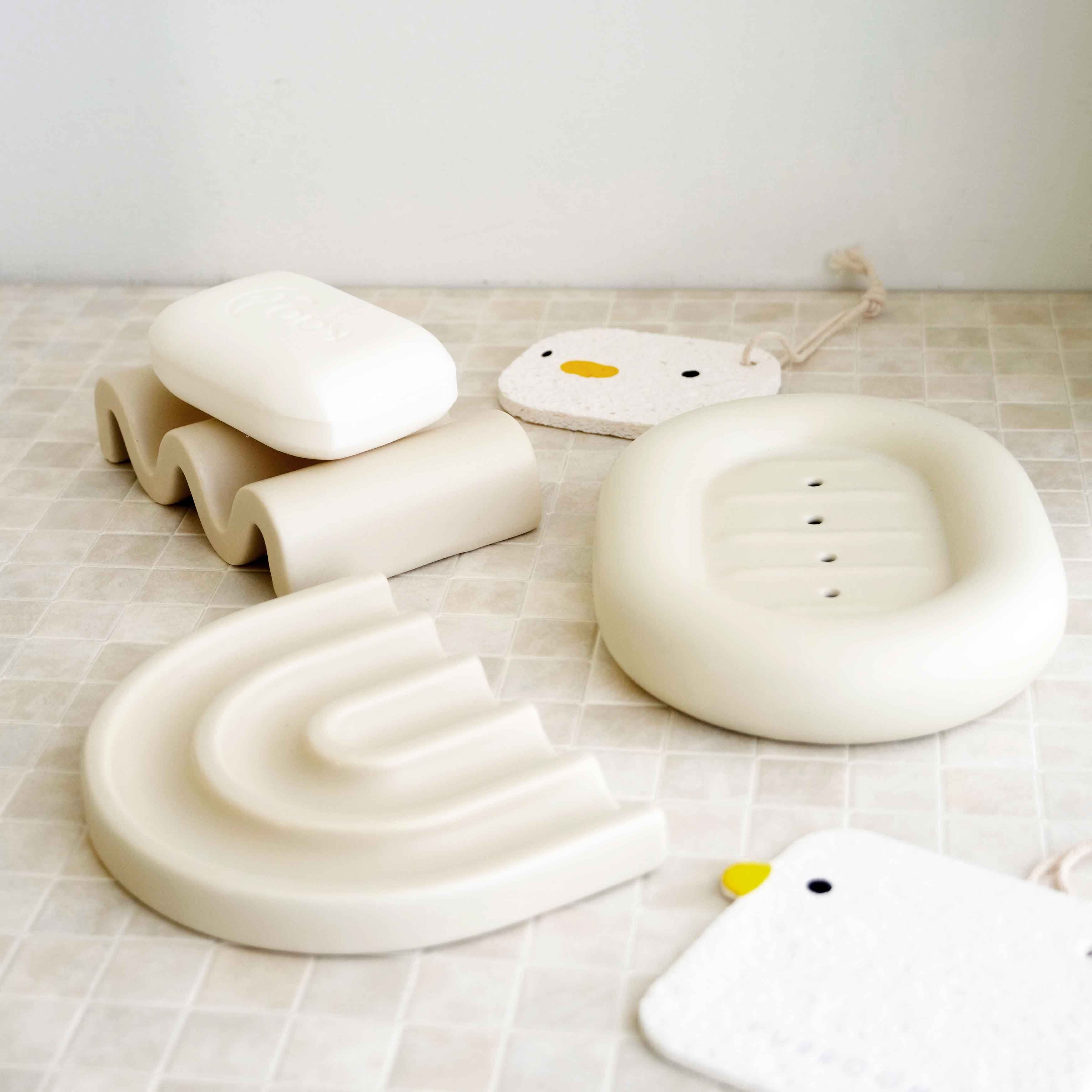 圓滾滾手工陶瓷肥皂架 三款售