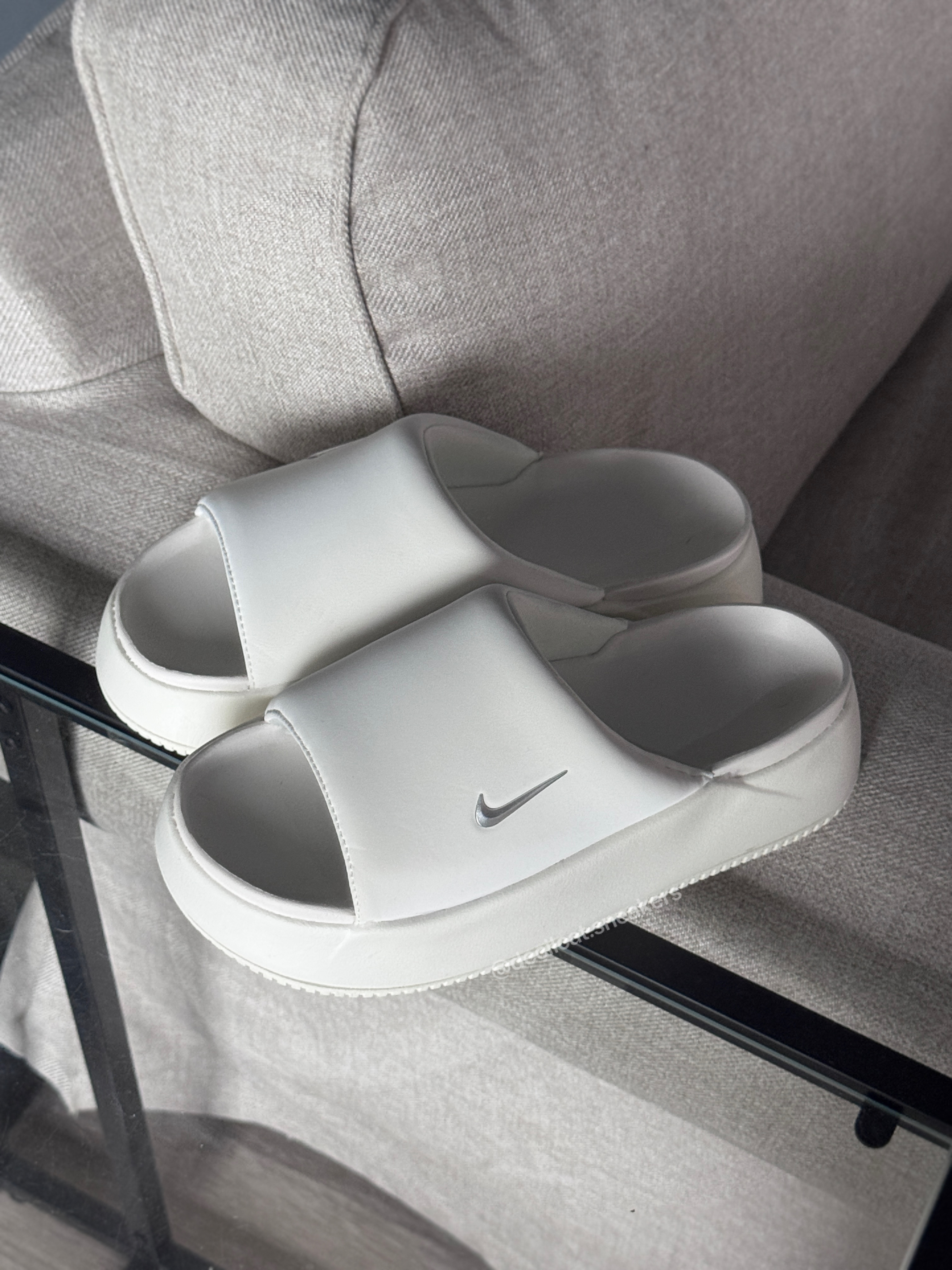 Nike Calm Elevation White 厚底拖鞋 米白