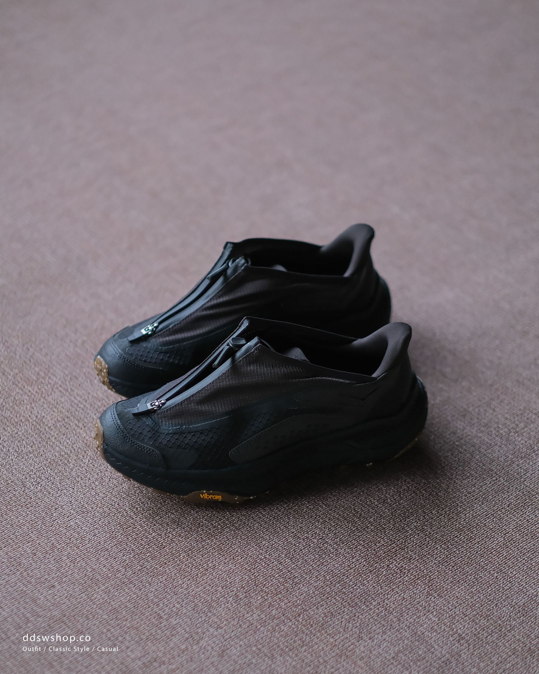 "代購" Hoka one one Project Transport sneakers 全黑