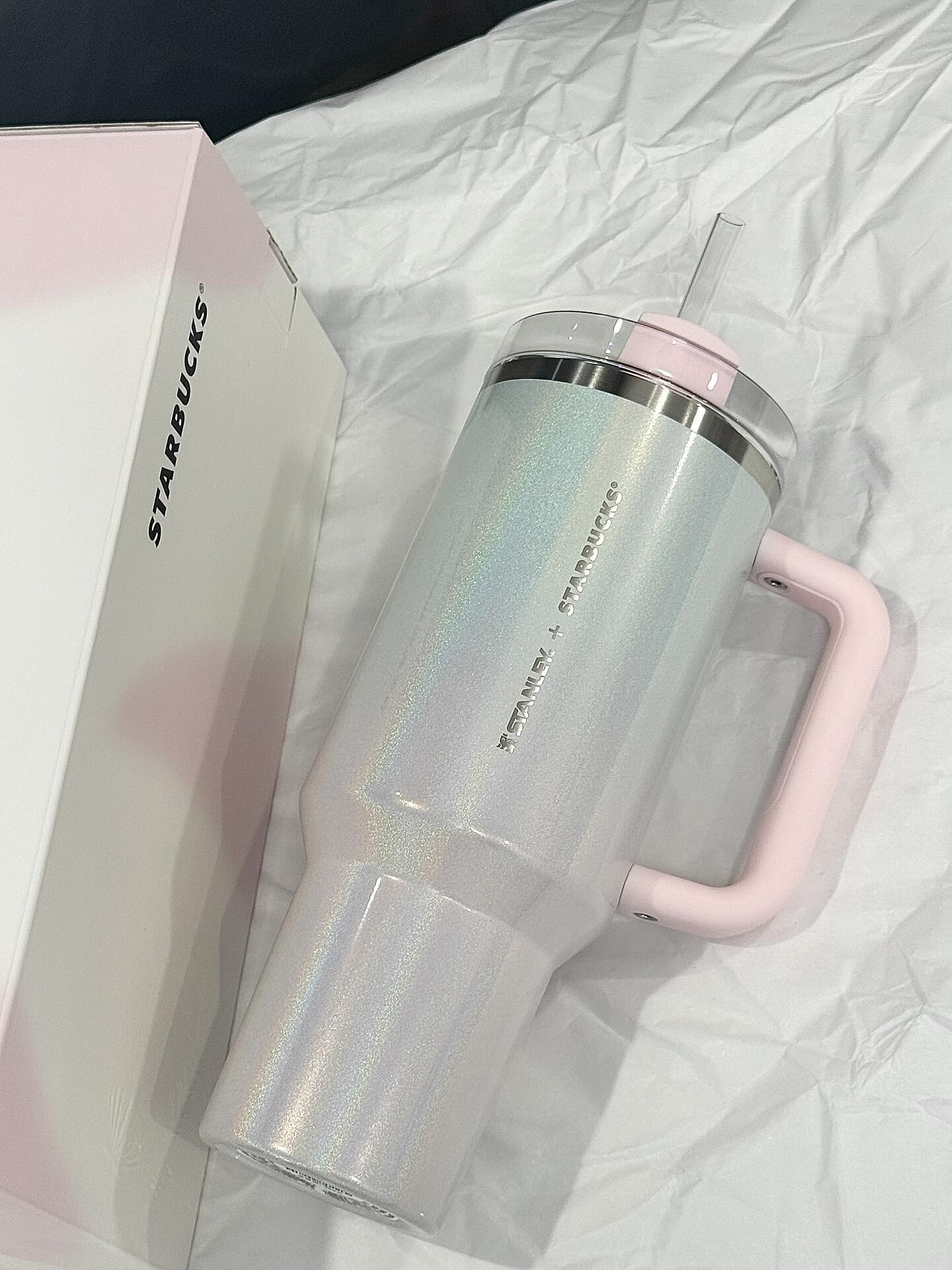 <快速出貨> STANLEY X 星巴克 漸變珠光粉吸管杯 1183ml