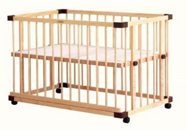 Farska-日本款五合一多功能嬰兒床