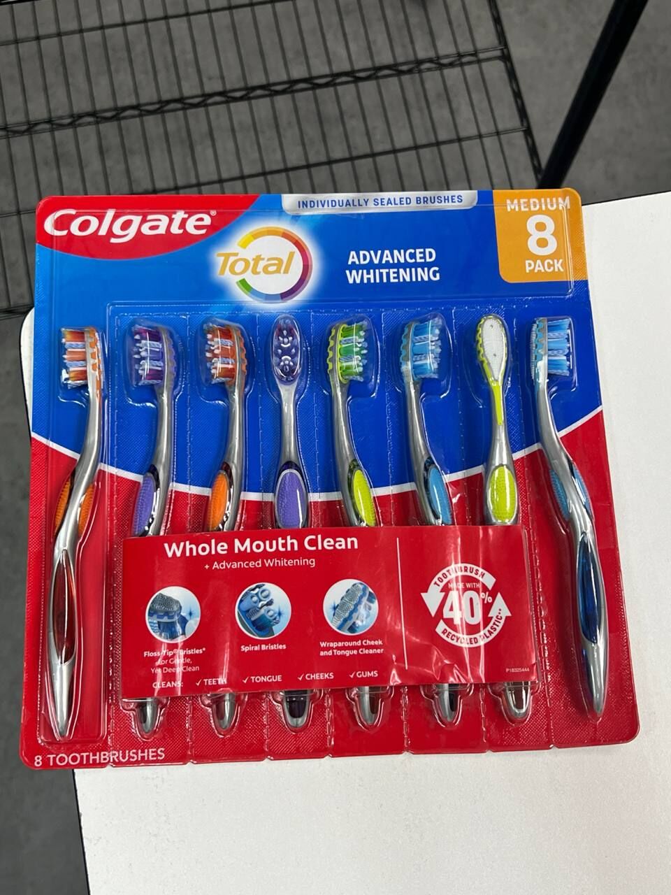 [S] COLGATE ADVANCE WHITENING MEDIUM 8 PACK, 827854003687 (SZZ692)