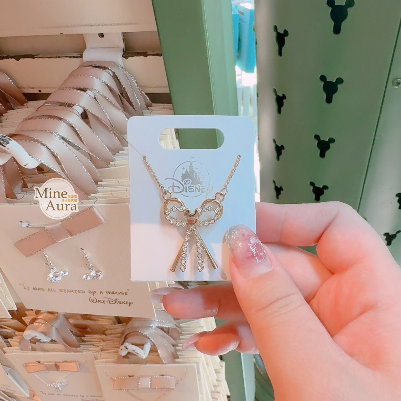 小鹿斑比 Bambi 圓牌 珍珠 造型 項鍊 首飾 -香港迪士尼樂園