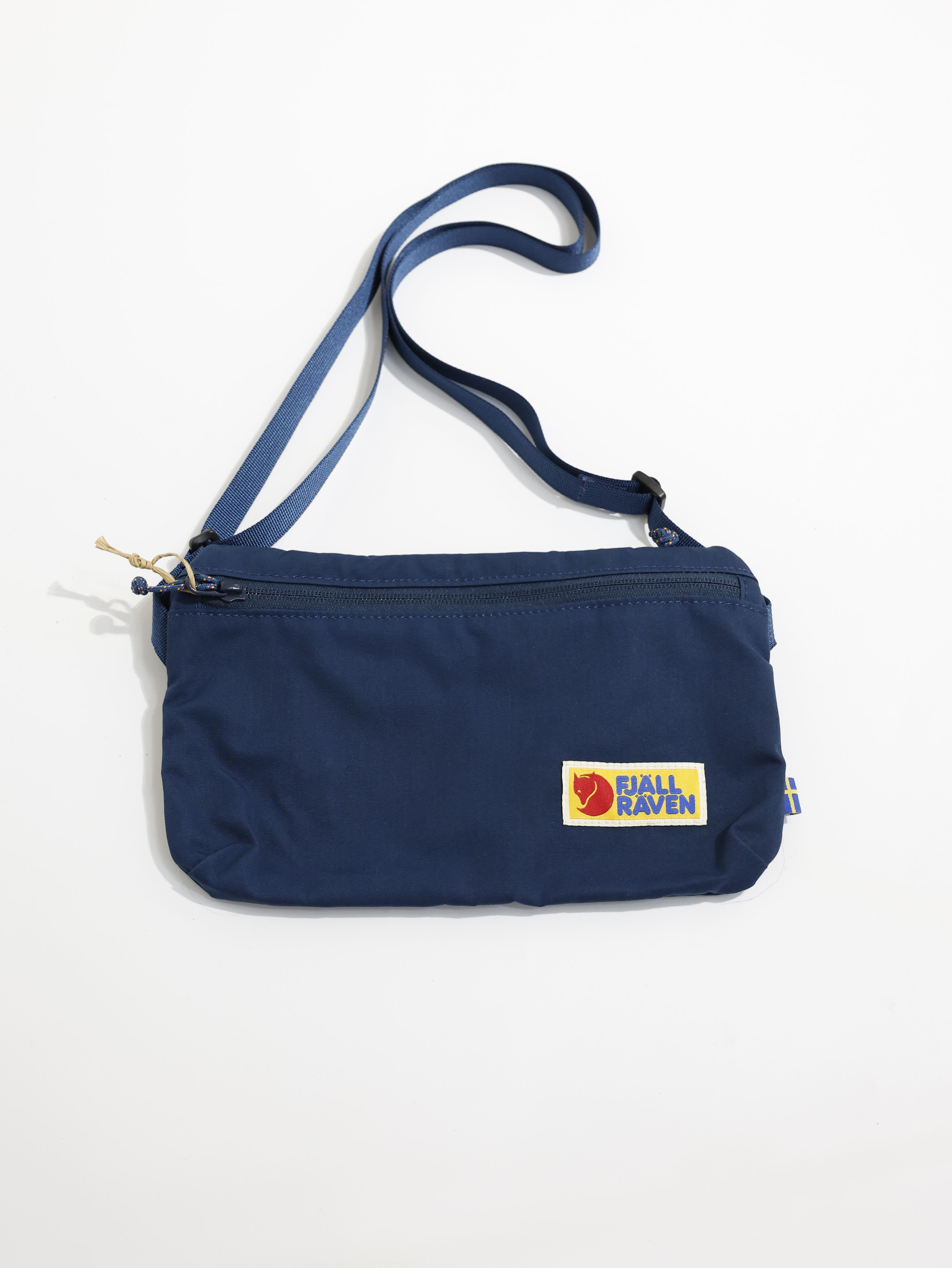 FJALLRAVEN 小狐狸 Vardag Pocket 旅行隨身袋 小包 FR27248