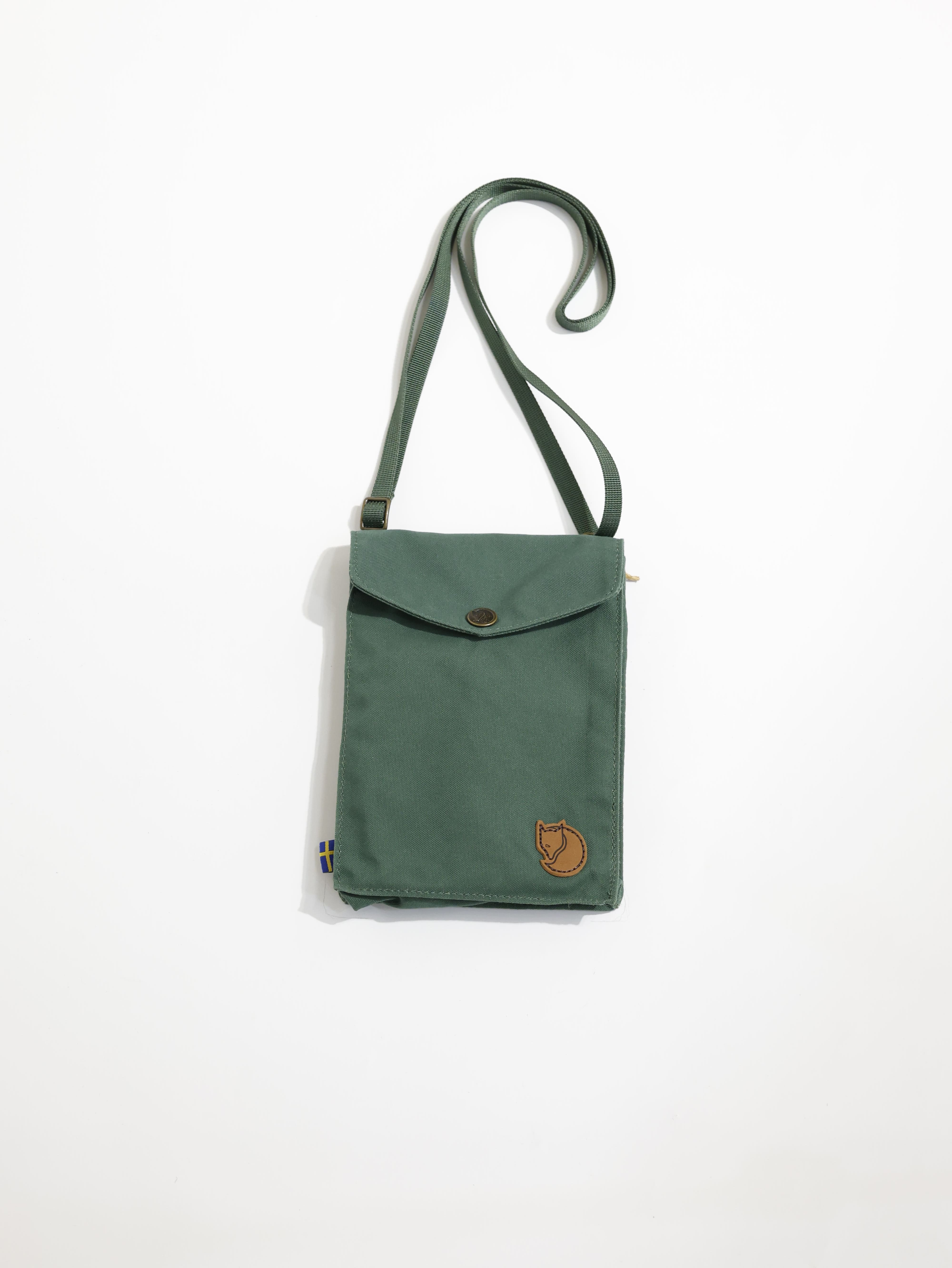 FJALLRAVEN 小狐狸 Pocket 旅行隨身袋 FR24221