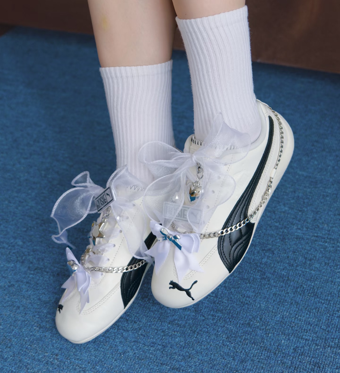 女鞋 PUMA x ROSÉ SPEEDCAT PRM 'Rosé White' 白 Rosé朴彩英聯名 芭蕾 蝴蝶結 綁繩 復古 休閒 賽車鞋【404390-01】Roséballet