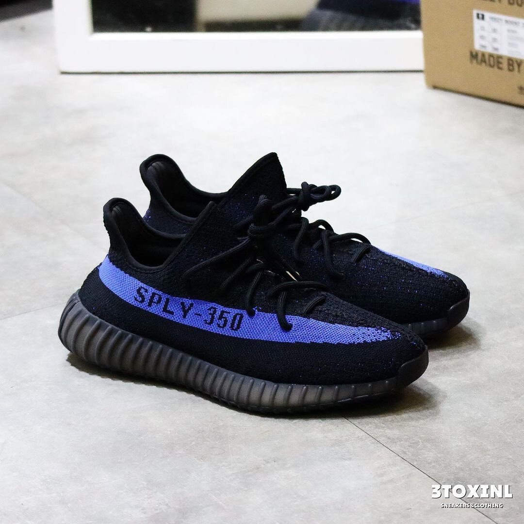 (預訂) Adidas Yeezy Boost 350 V2 - Dazzling Blue