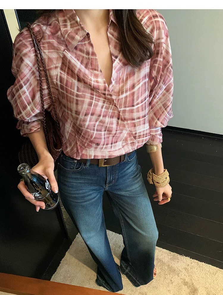 草莓粉慵懶感V字翻領格紋上衣S-XL (Elegant & Love)