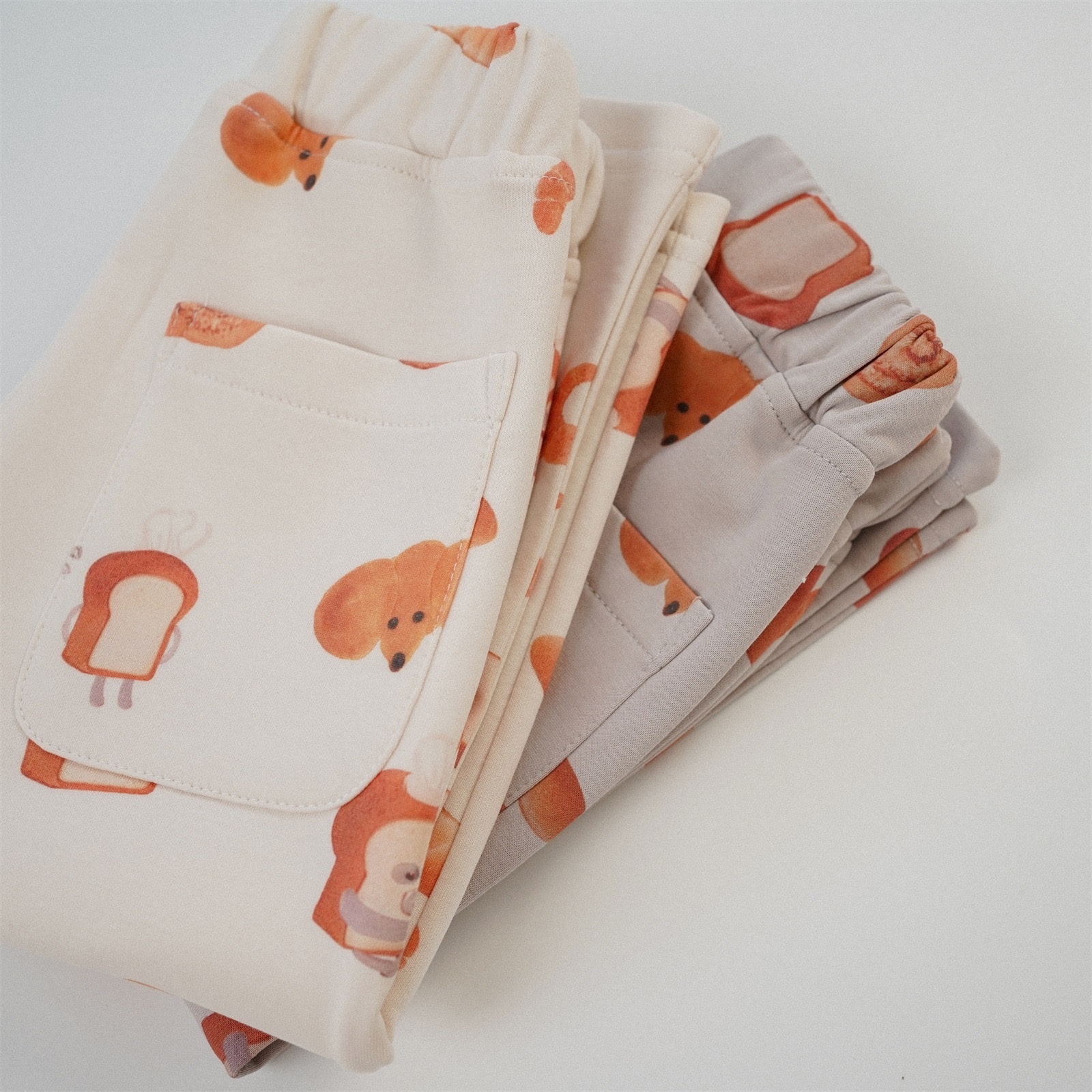 滿滿麵包內搭褲