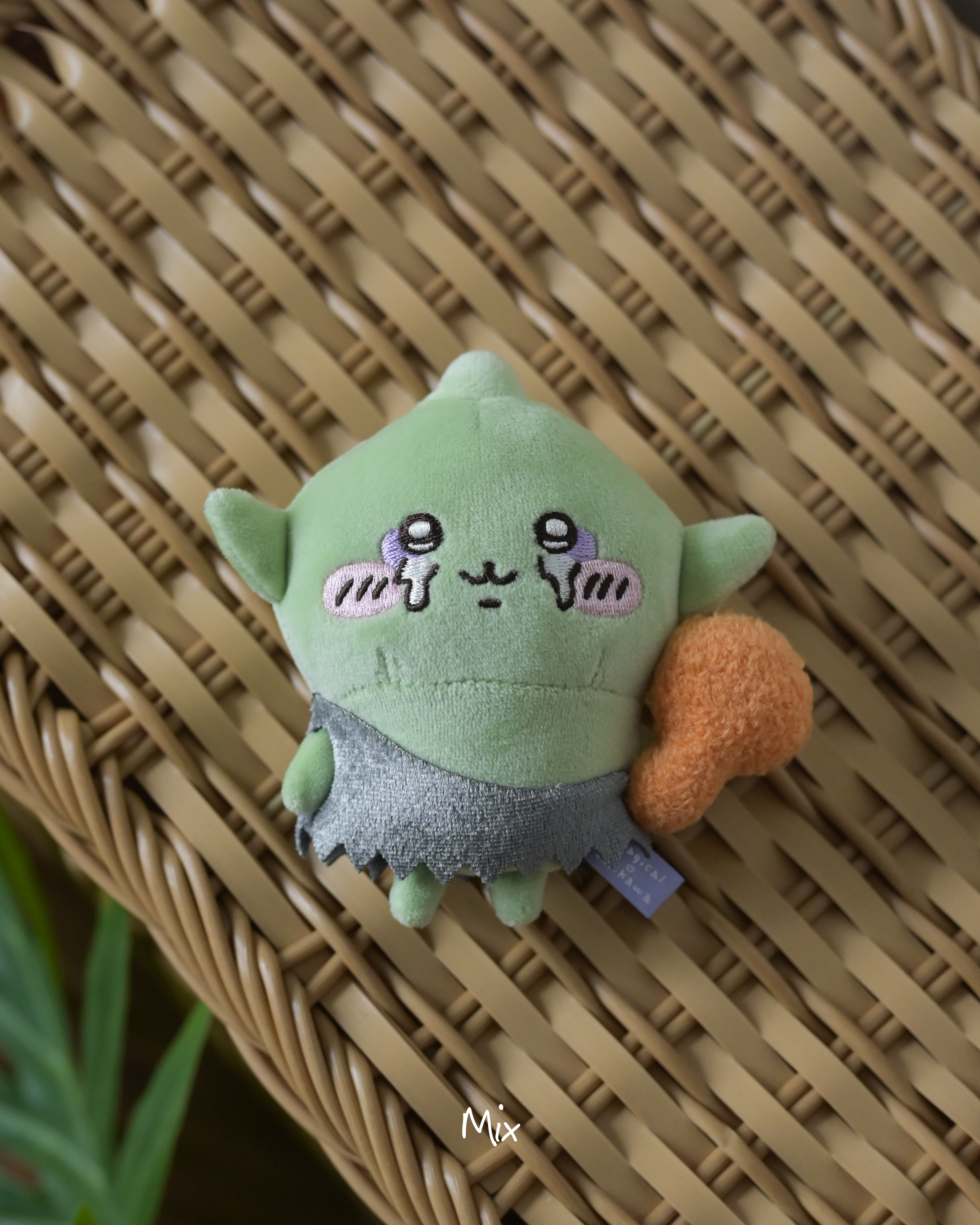 iSNEAKERS｜日本 Chiikawa 吉伊卡哇 哭哭哥布林 雞腿哥布林 吊飾