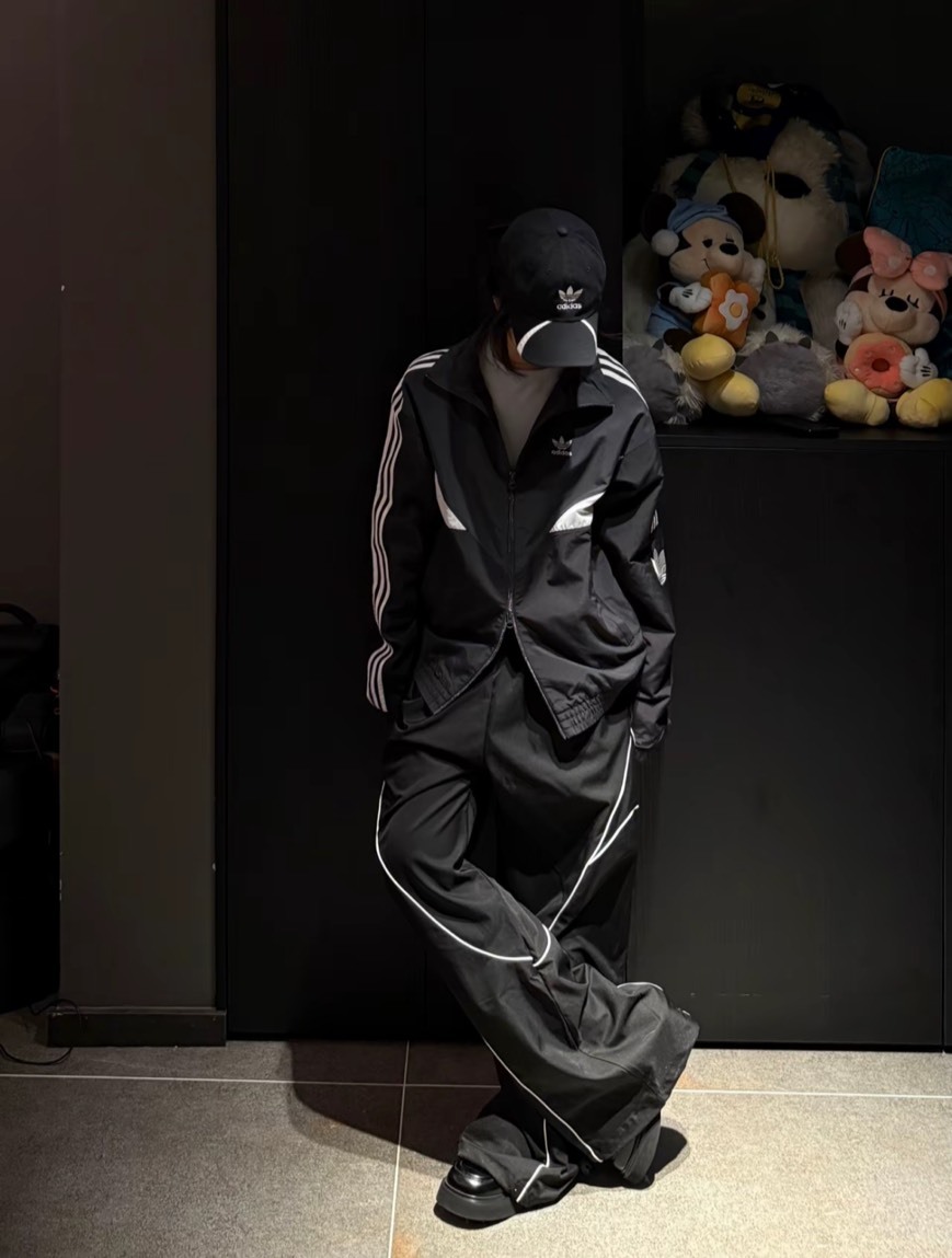 <⏳限時開團-特價中⏳> ADIDAS originals BLOCK JACKET 黑色 拼接 雙拉鍊 風衣外套 KC3114