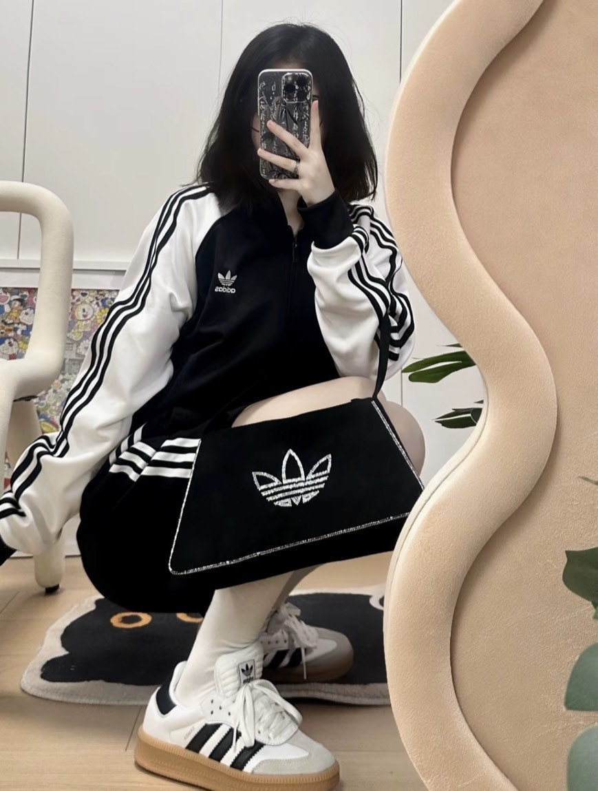 <⏳限時開團-特價中⏳> ADIDAS 水鑽 黑色 手提 單肩包 水鑽 包包 IT7375