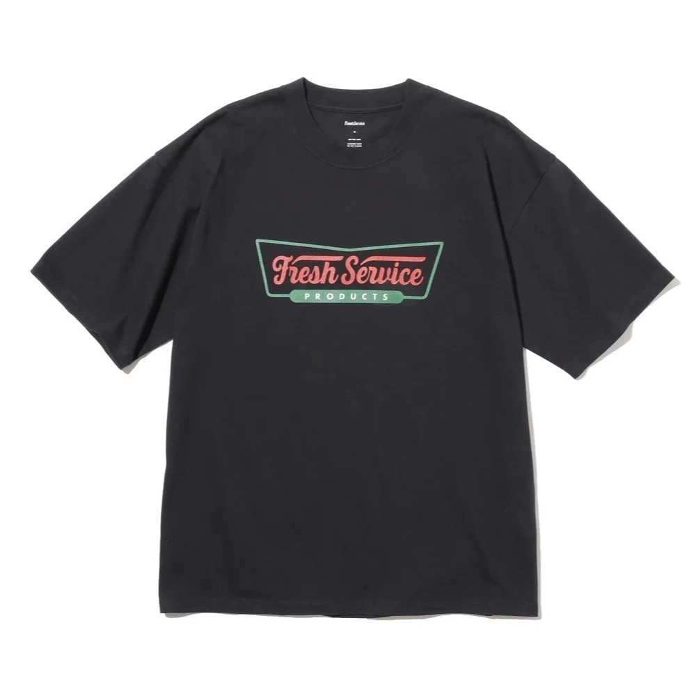 2025AW FRESHSERVICE CORPORA ATE PRINTED S/S TEE 'DINER' 翻玩 甜甜圈 品牌 LOGO CITY BOY 寬版 短T 現貨