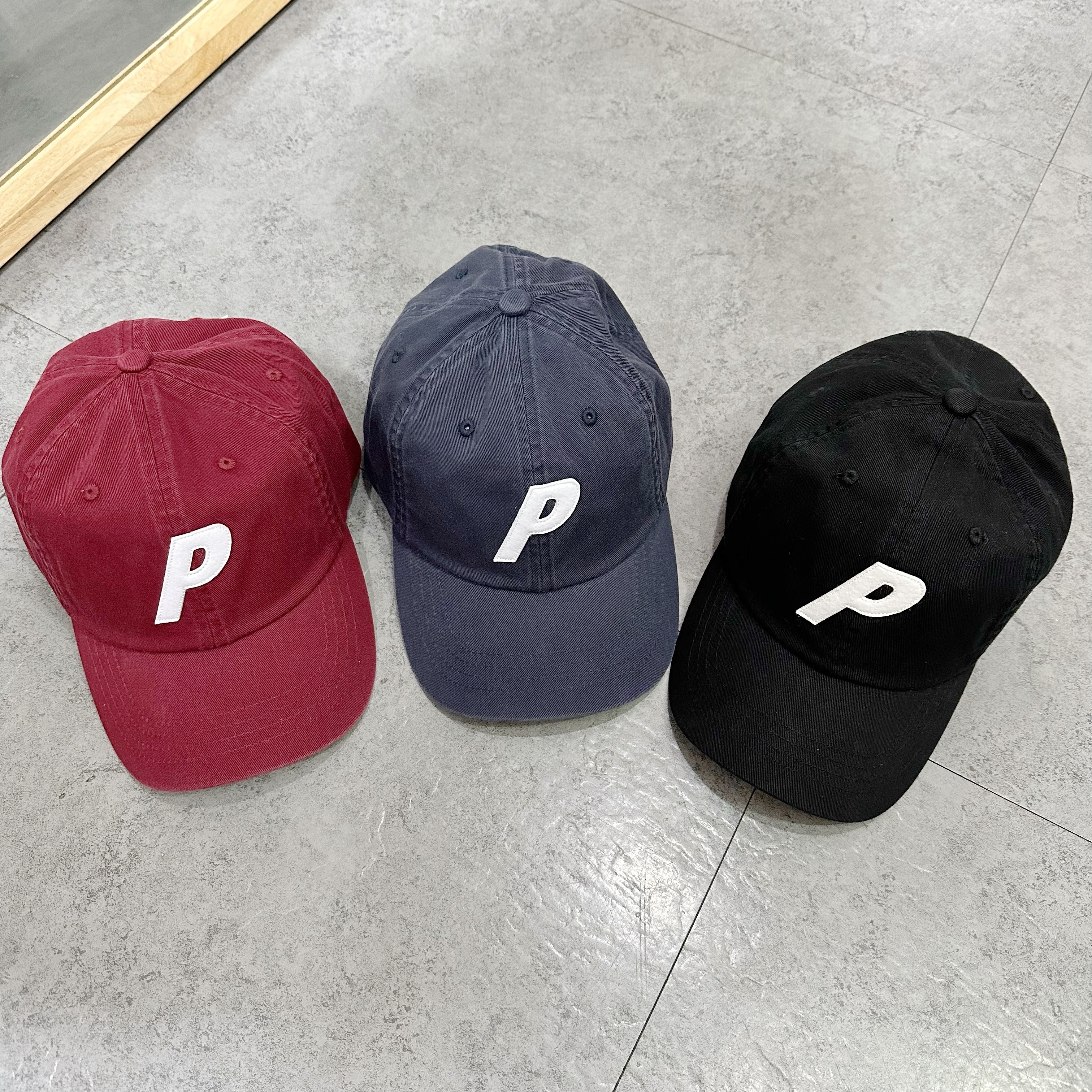 PALACE   P 6-Panel  Cap Navy Black Berg