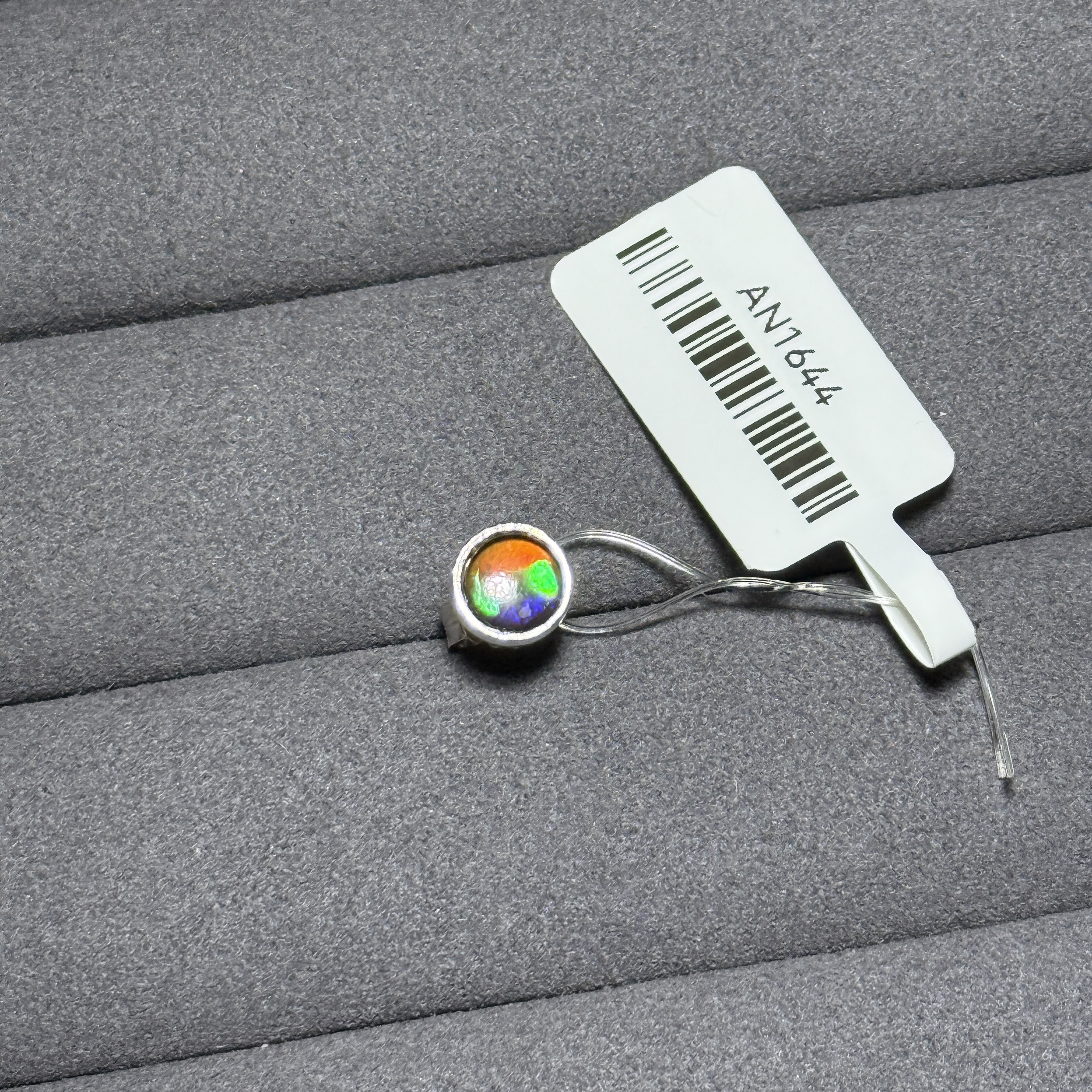 頂級斑彩石耳環單隻 AN1644