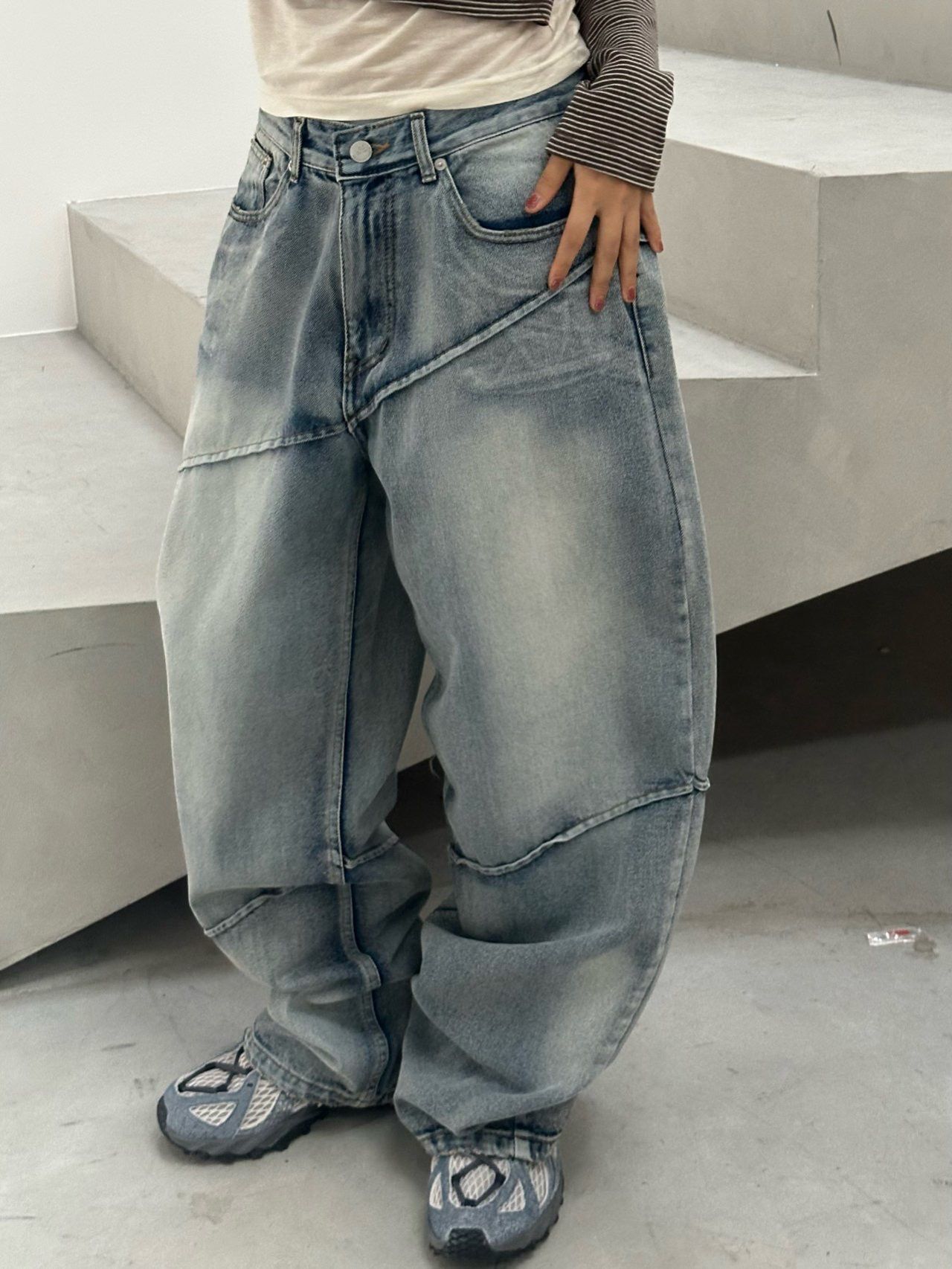 洗水鬆身牛仔褲 UNUSED-128P